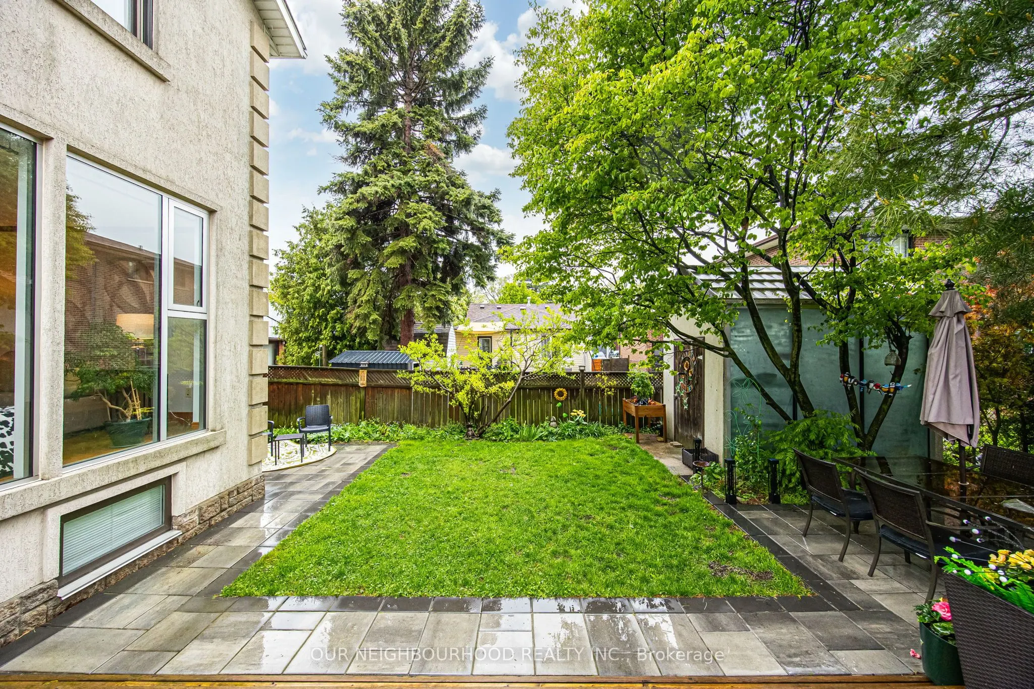 6 Enfield Avenue