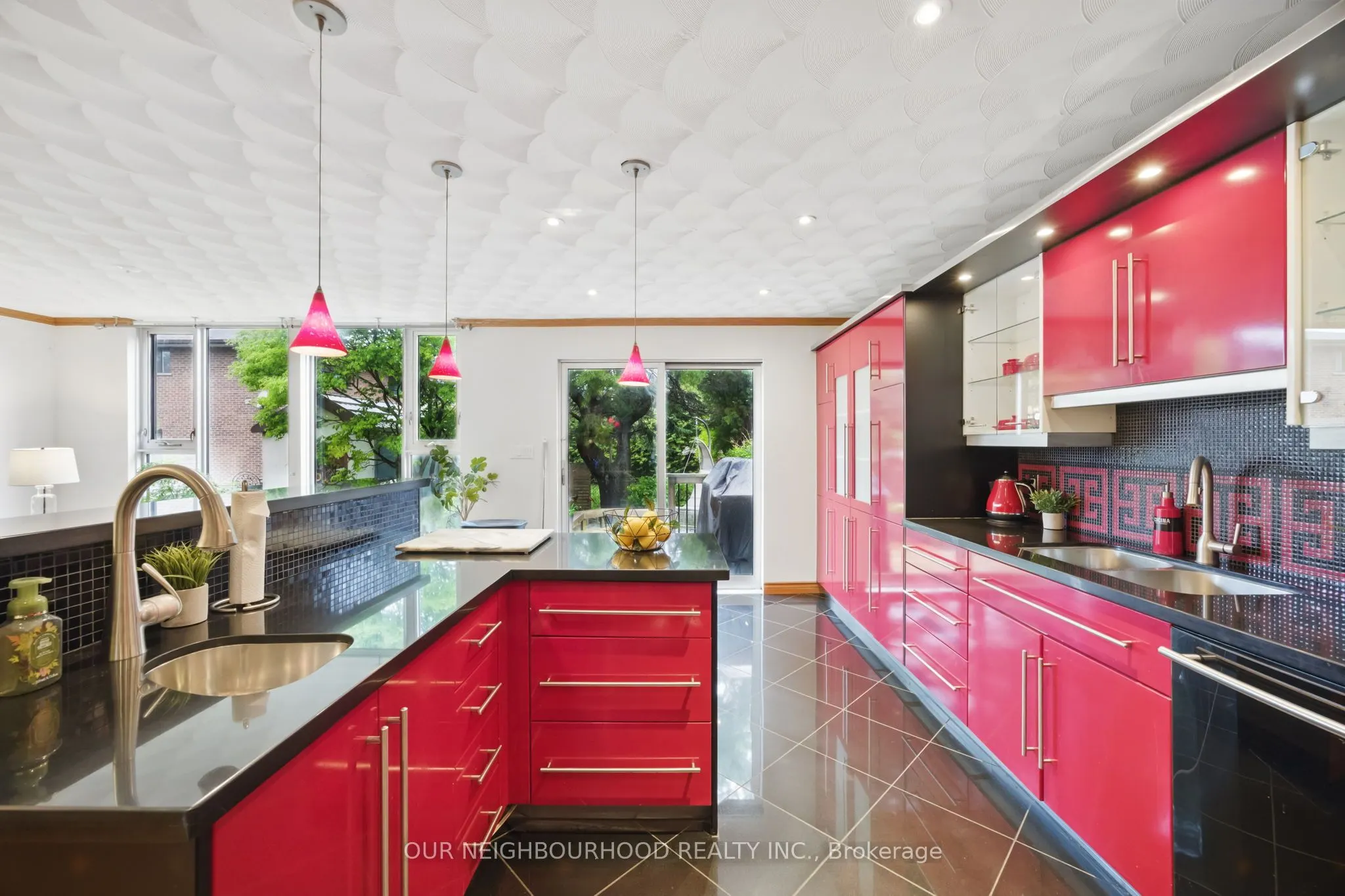 6 Enfield Avenue