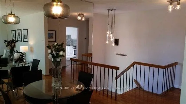 35 Hartland Road