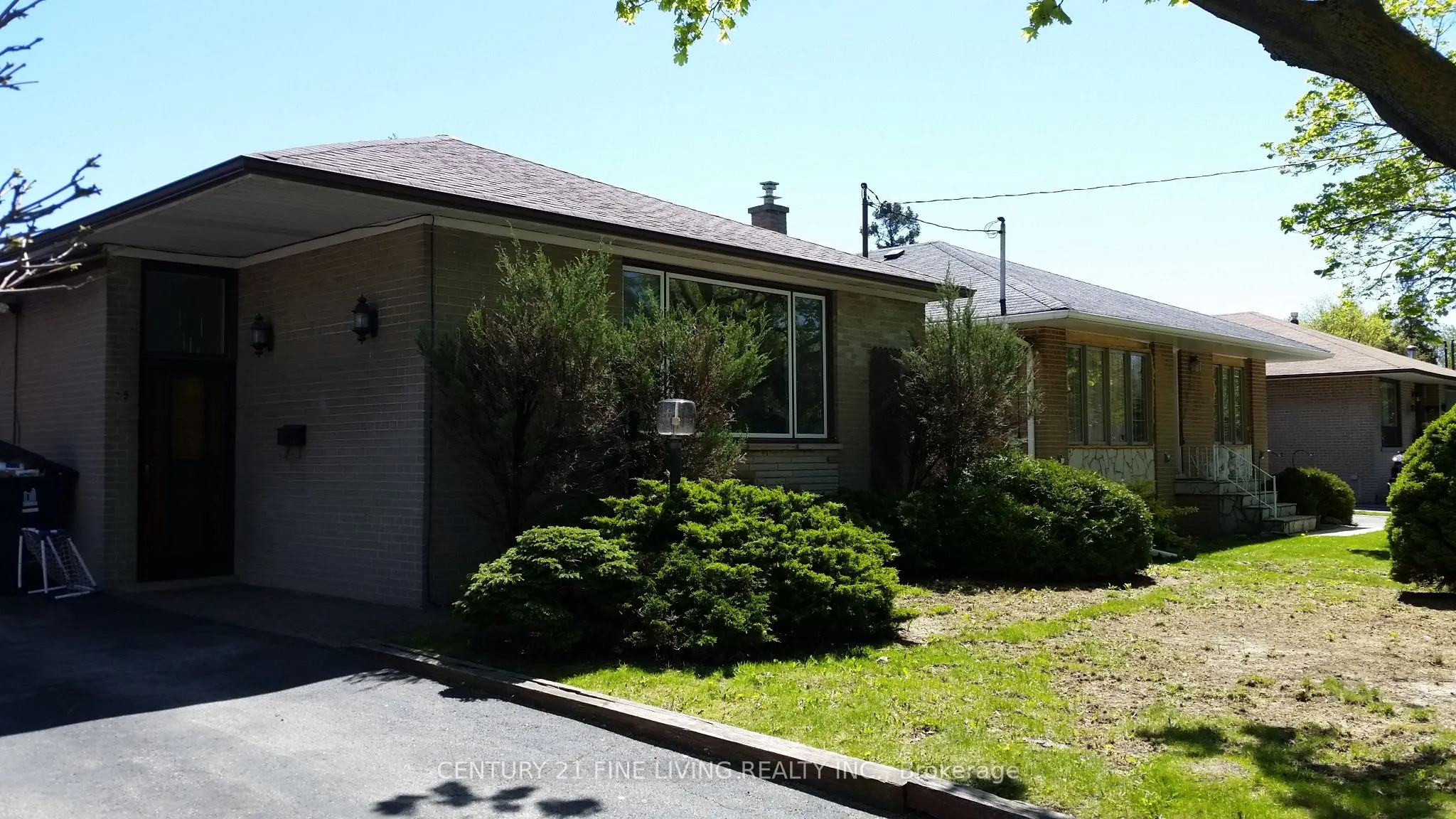 35 Hartland Road