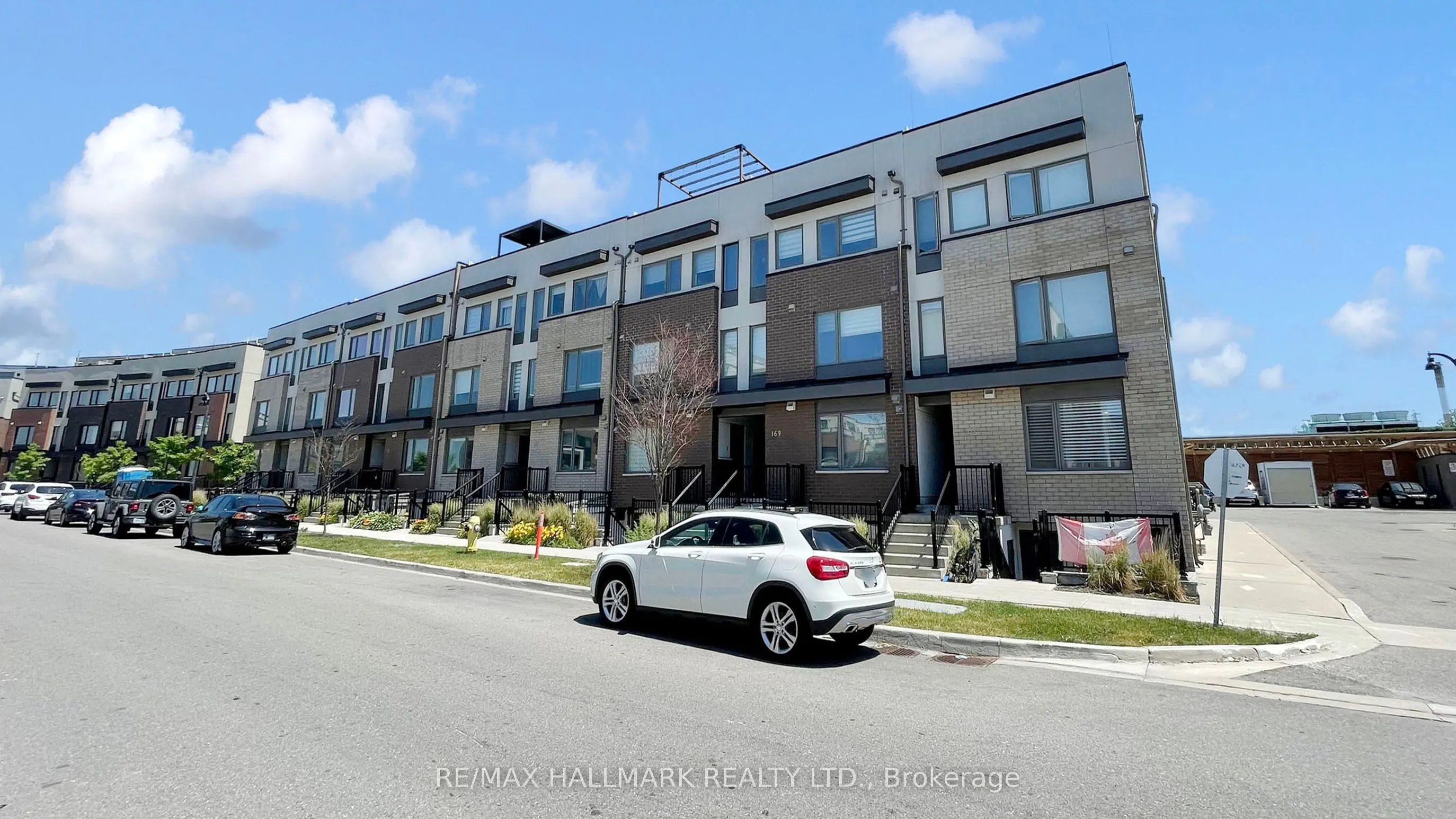171 William Duncan Road, #2