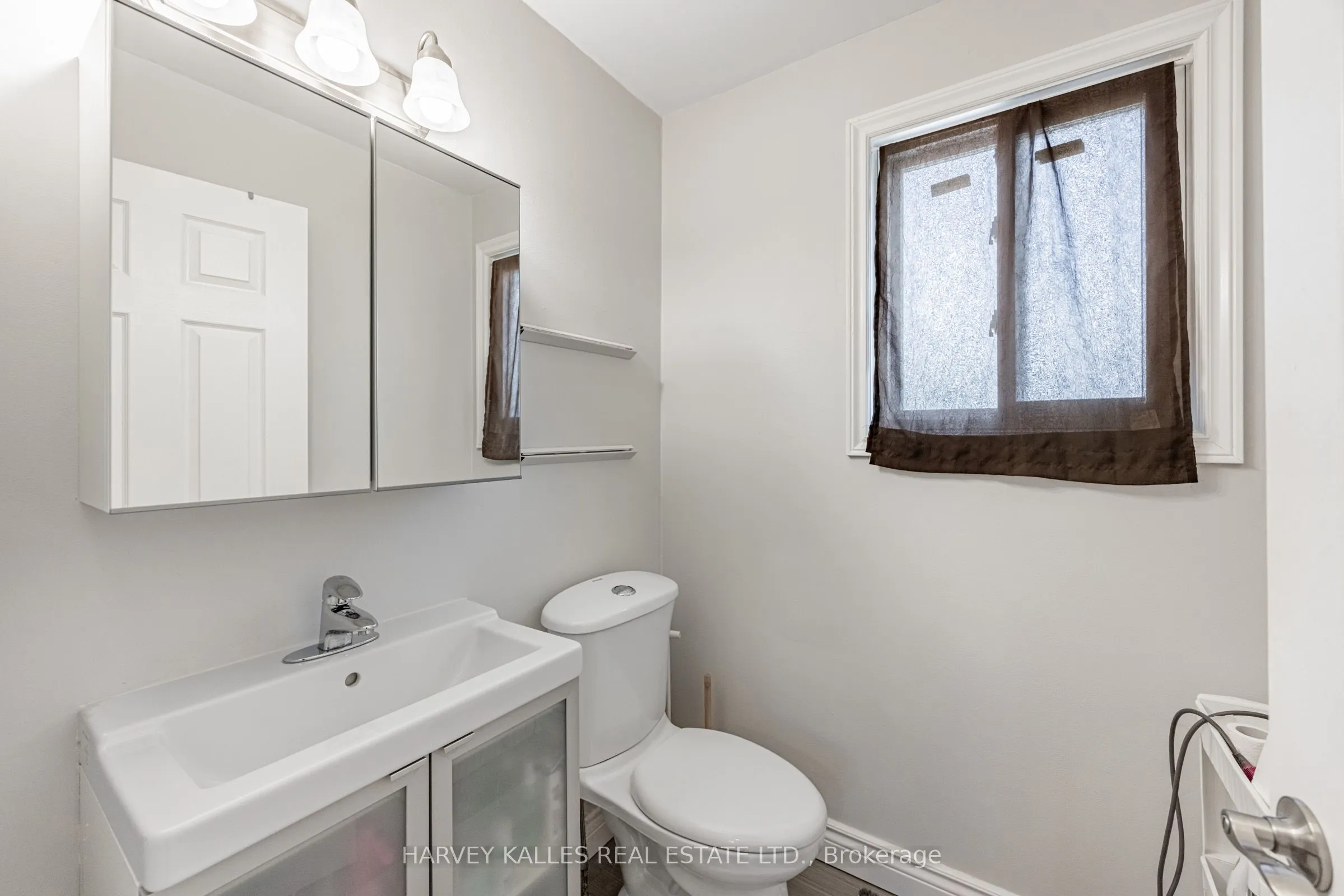 34 Greendust Court