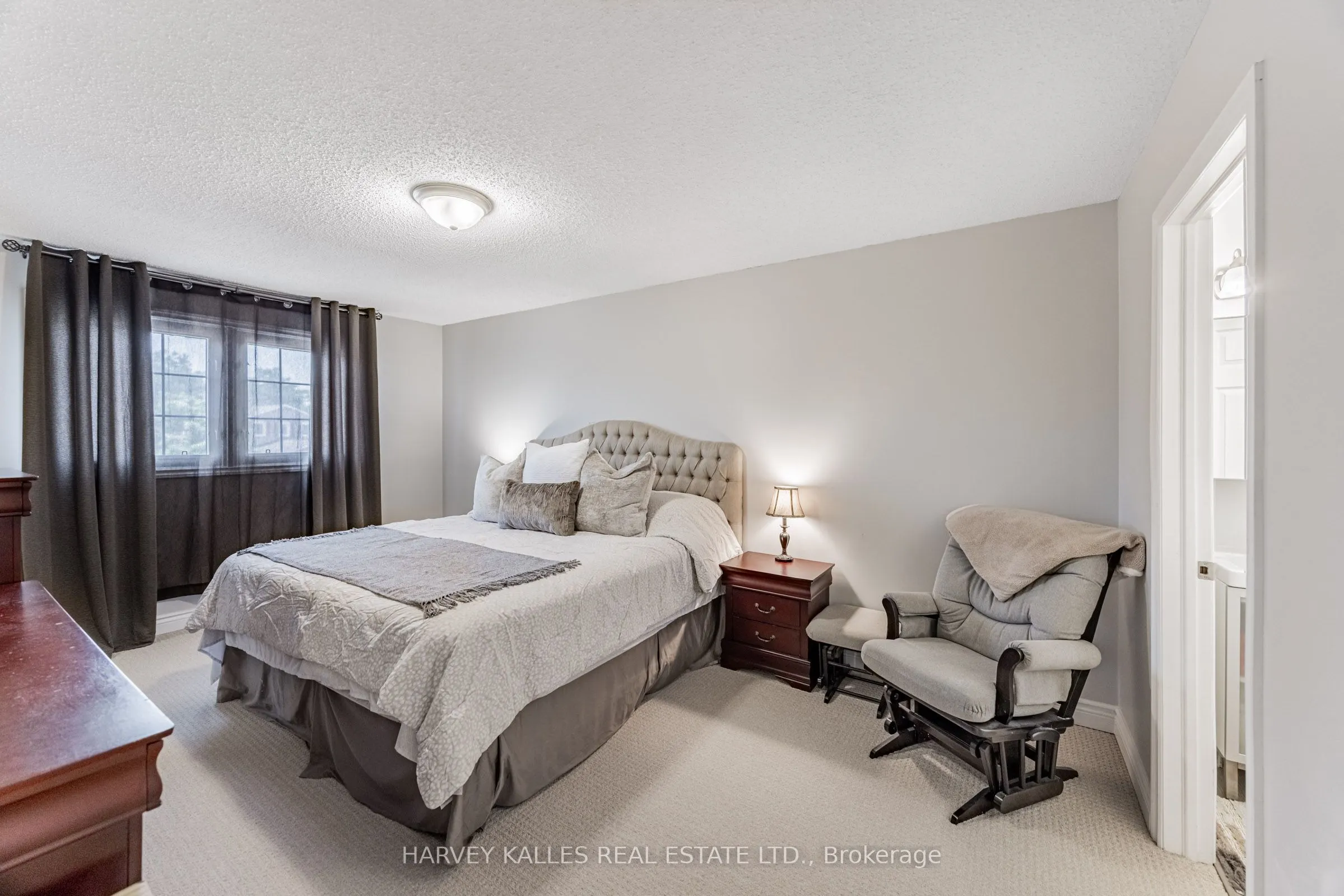 34 Greendust Court