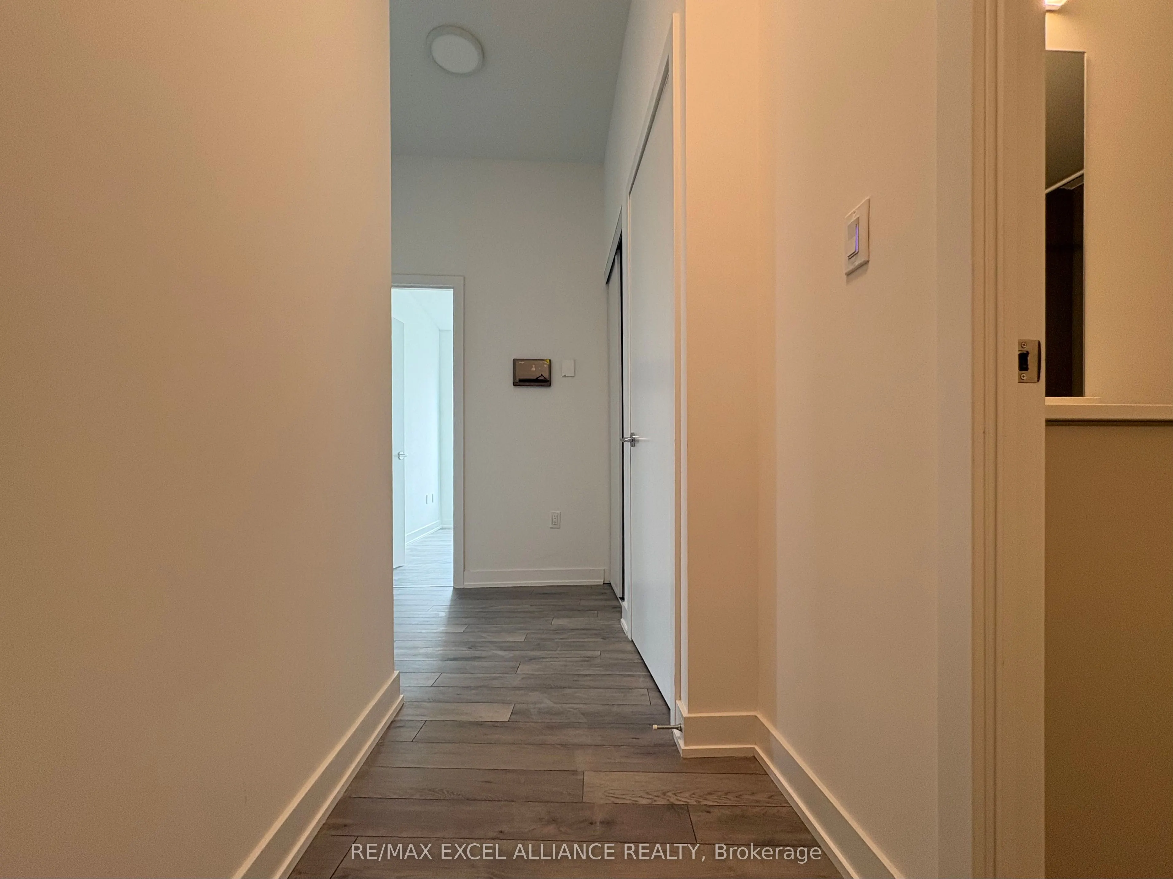 1005 Dundas Street E #146