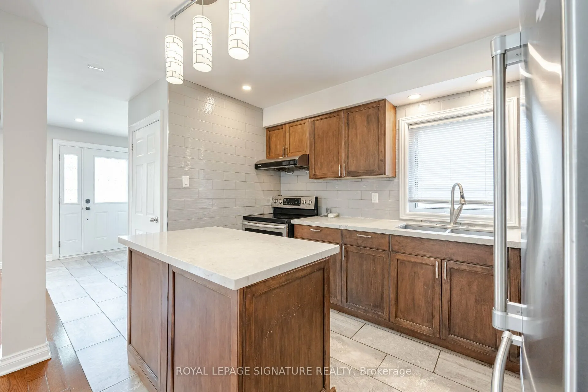 71 Redwater Drive, #1