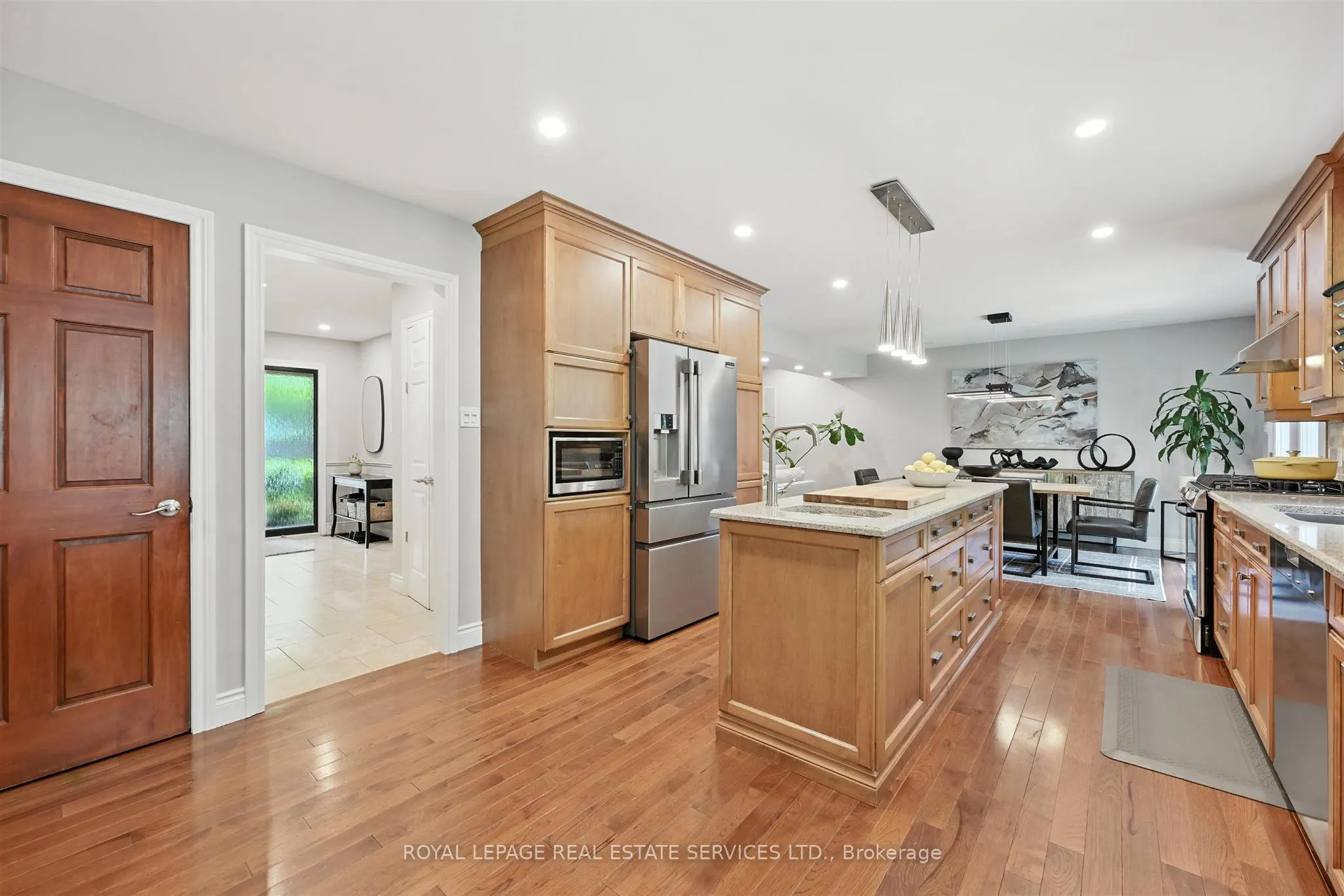 4240 Dunvegan Road
