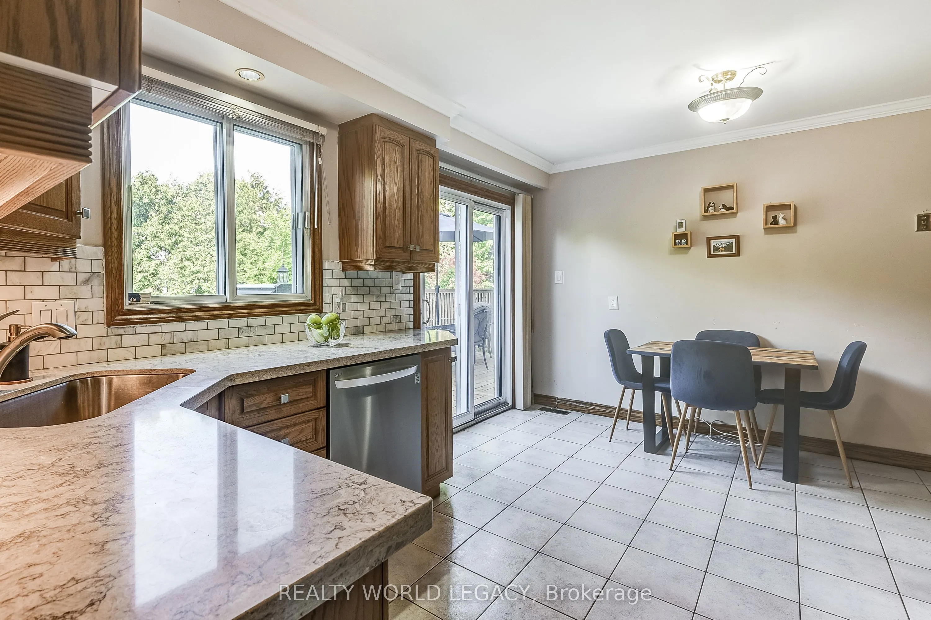 645 Dynes Road