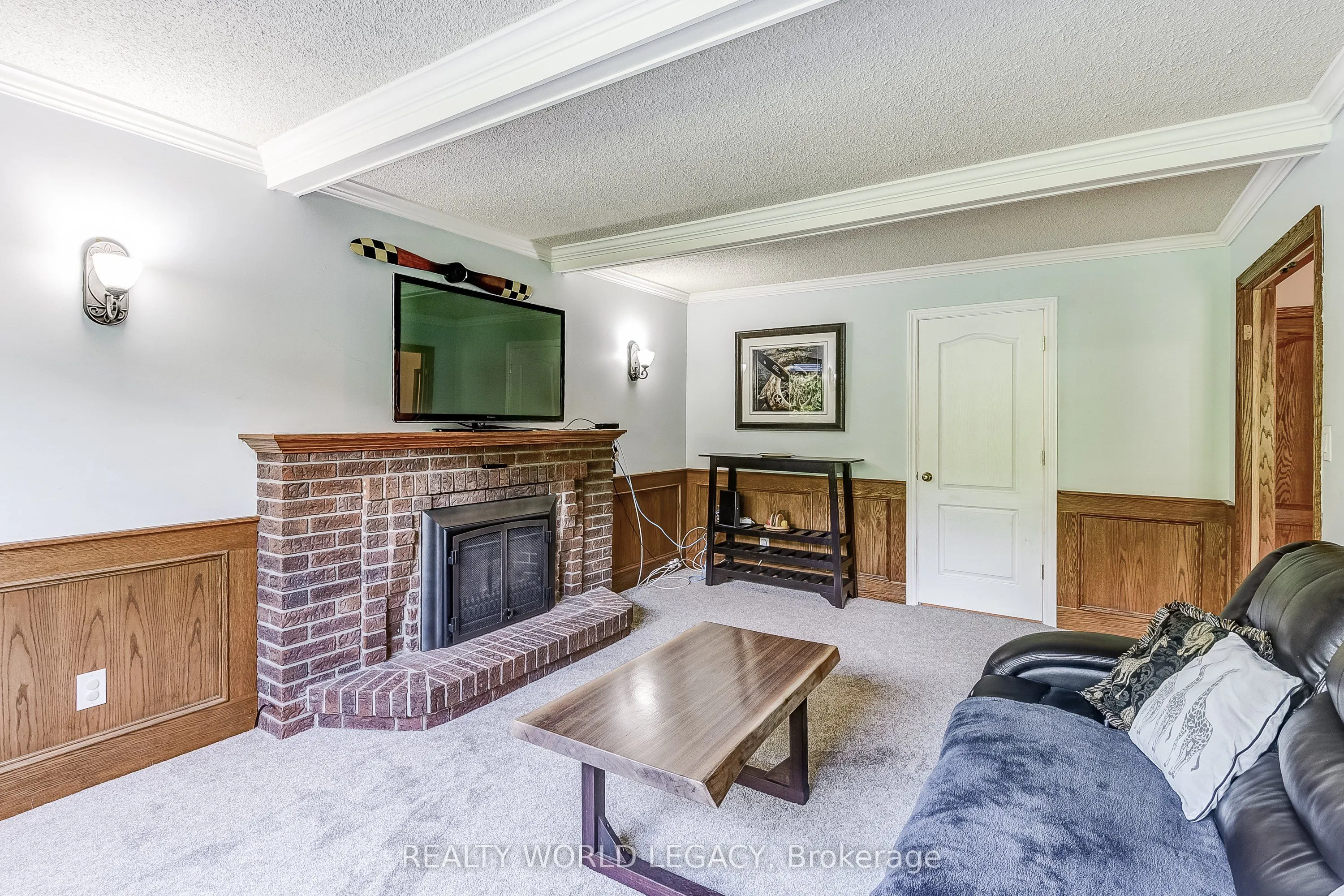645 Dynes Road