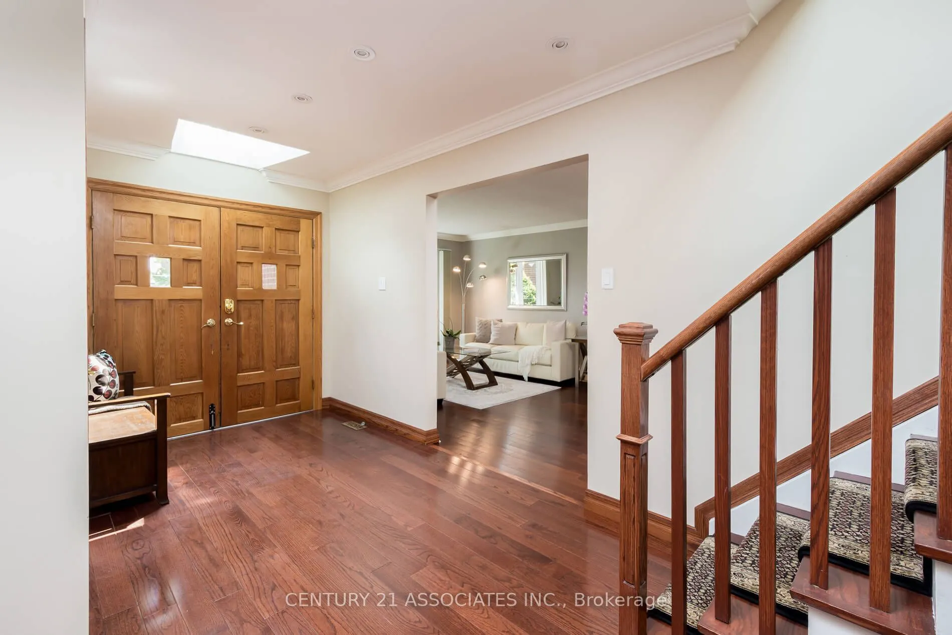2475 Poplar Crescent