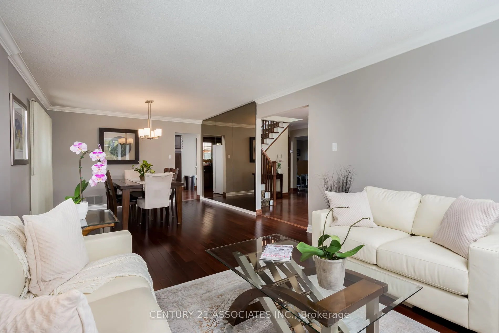 2475 Poplar Crescent