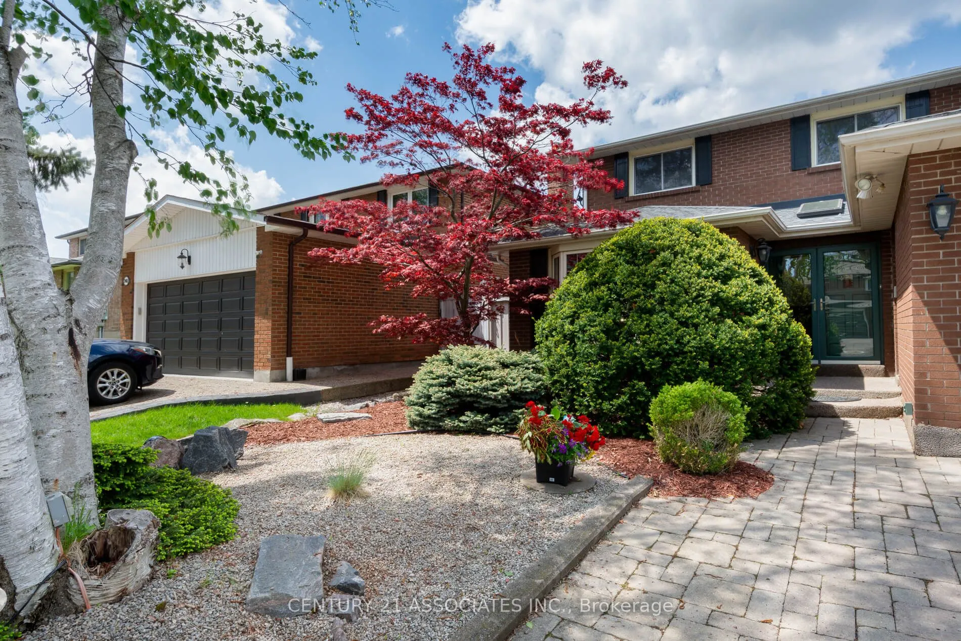 2475 Poplar Crescent