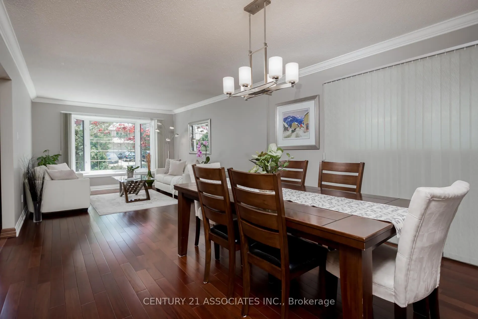 2475 Poplar Crescent