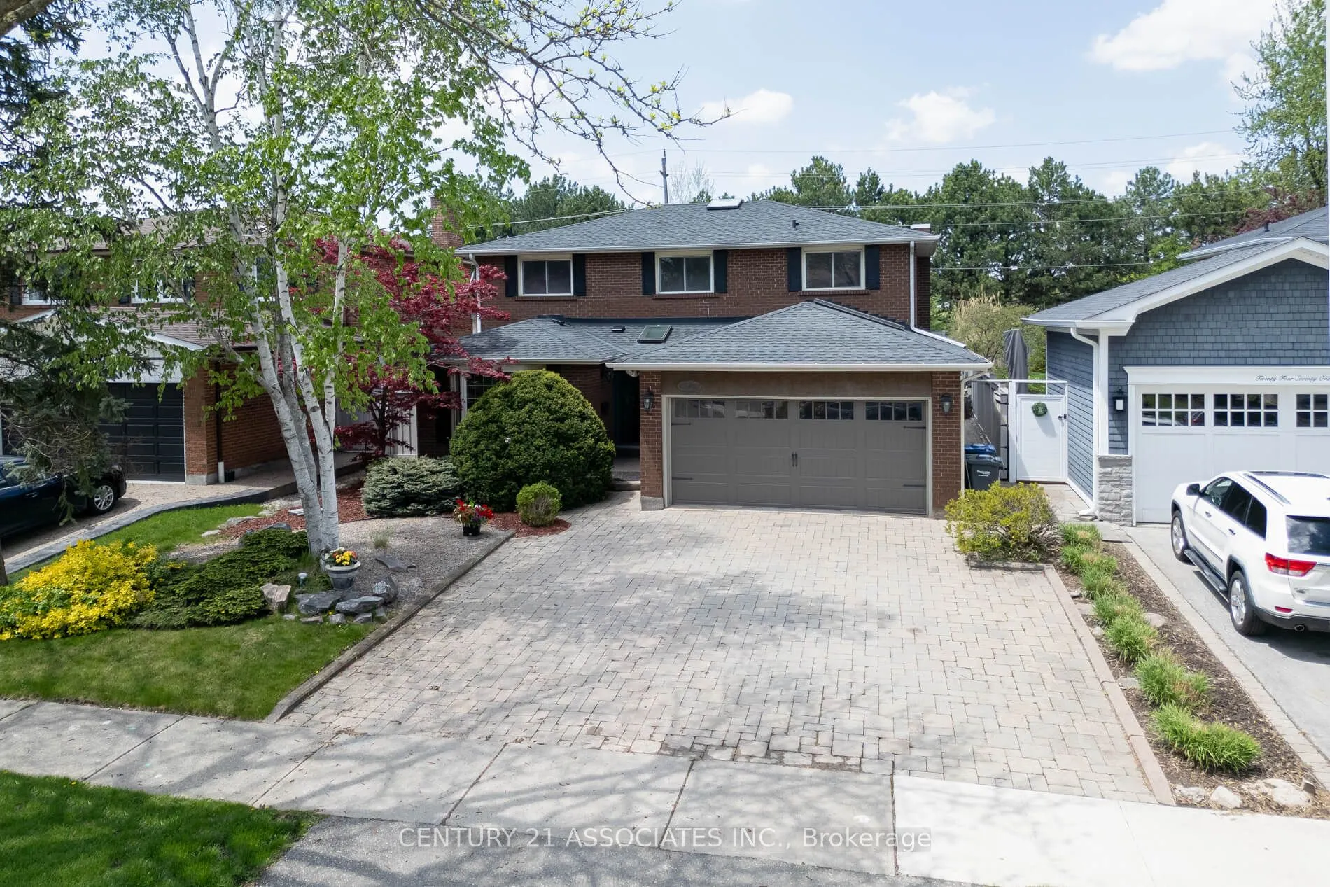 2475 Poplar Crescent