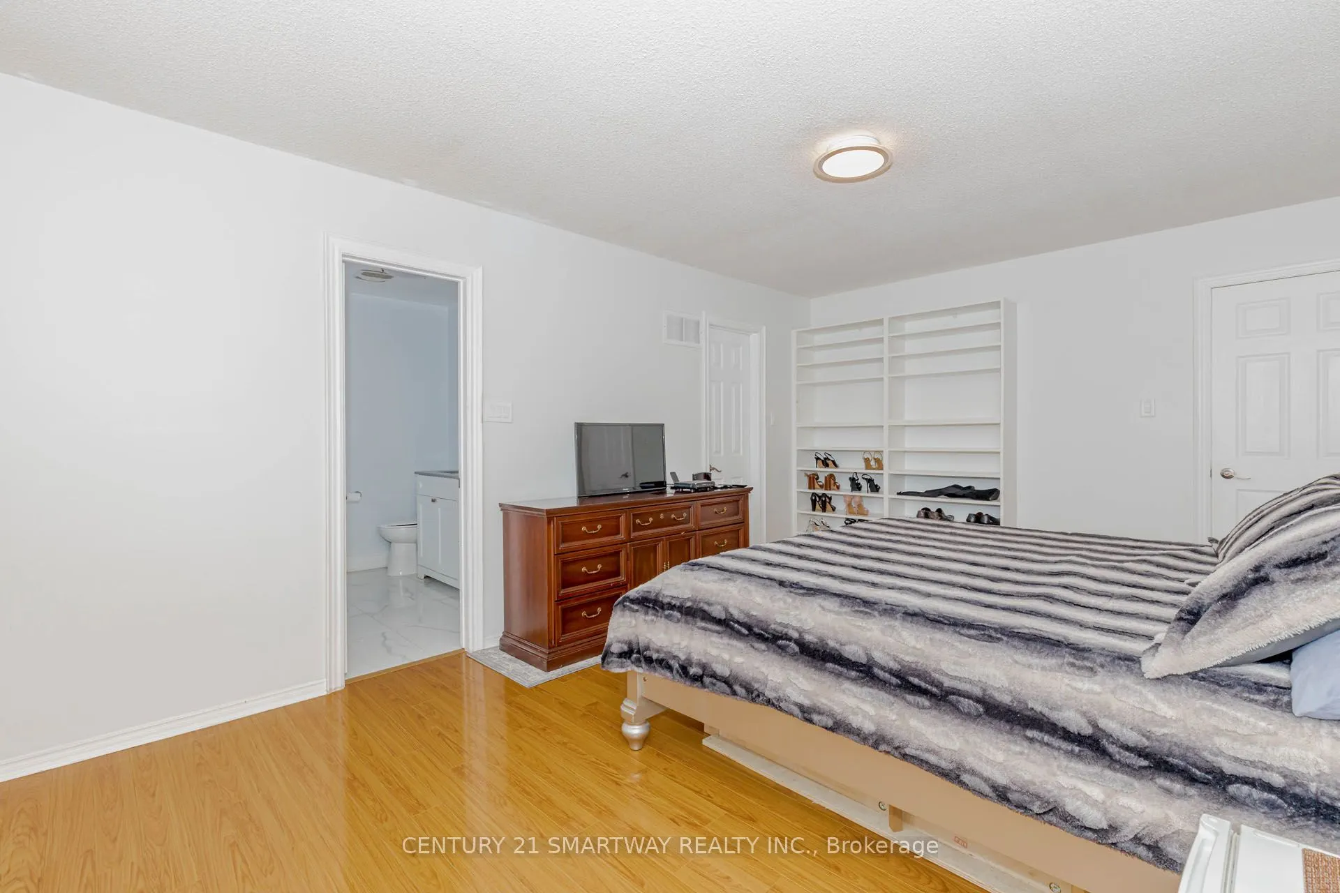 59 Arthurs Crescent