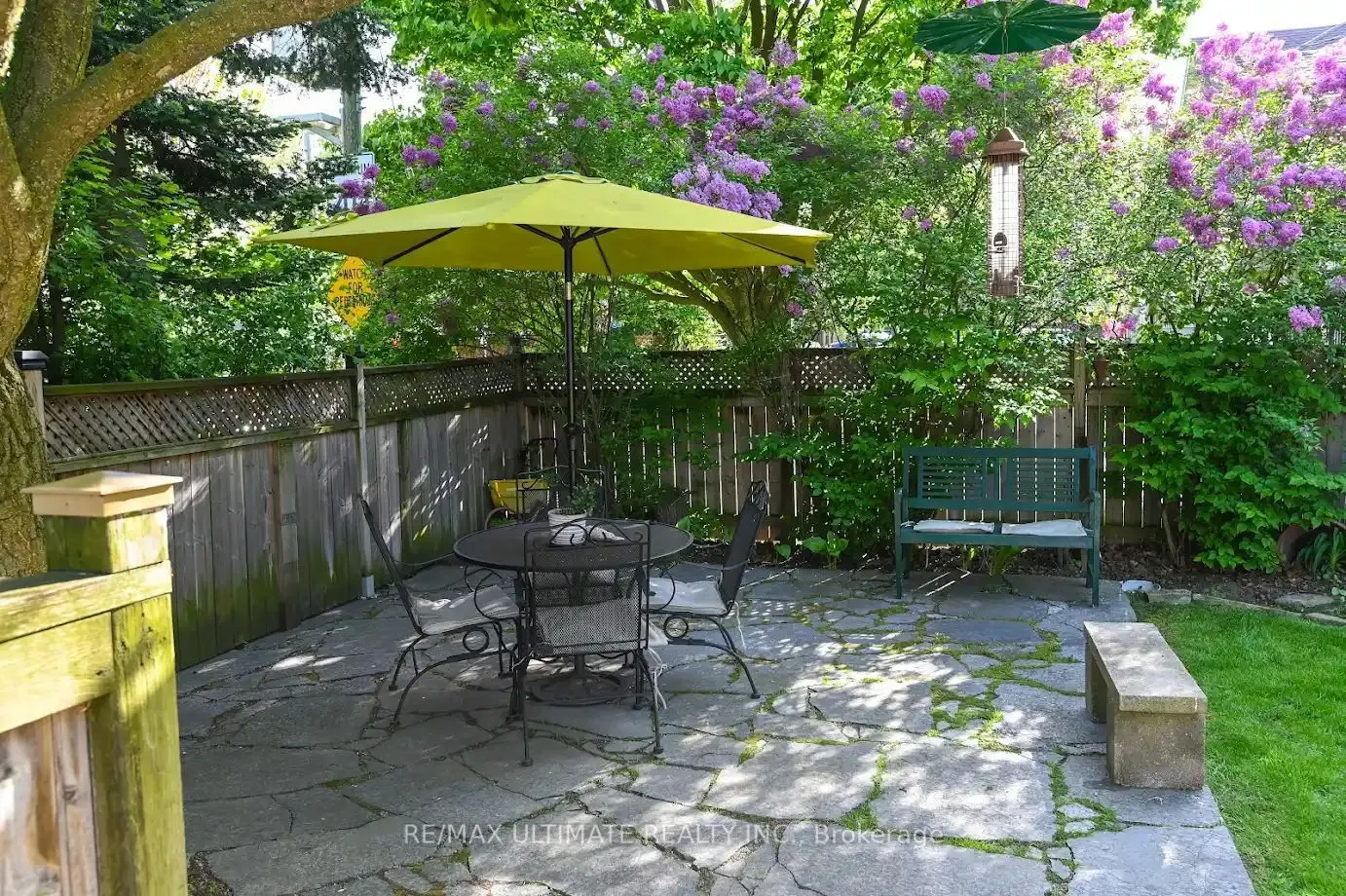 2 Beaverbrook Avenue