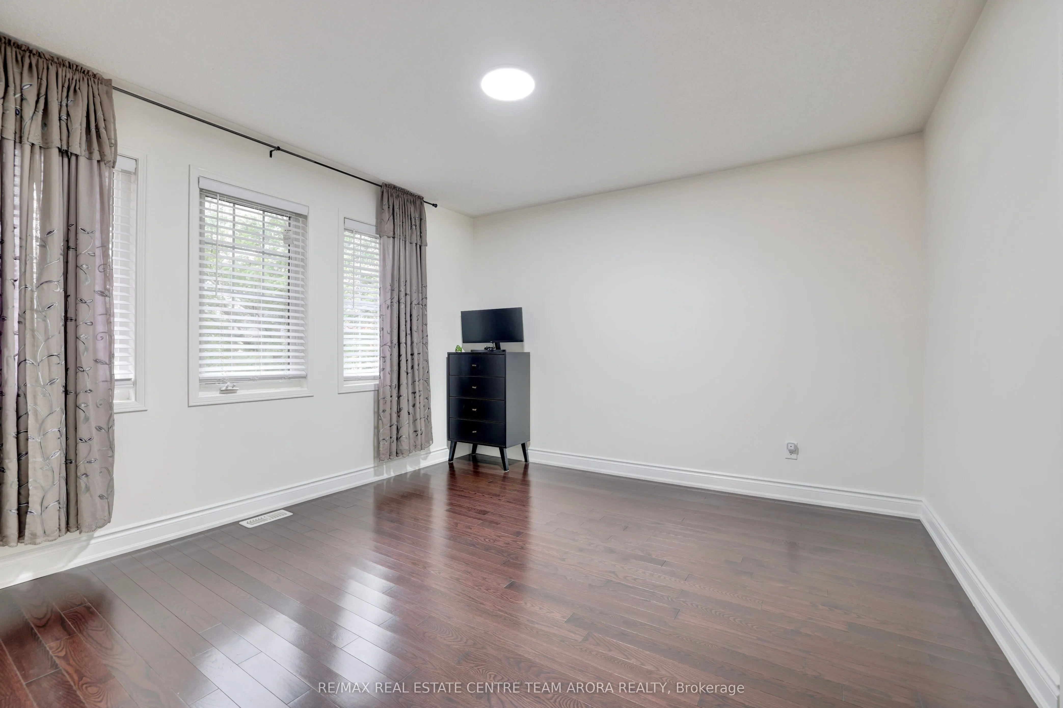 329 Brisdale Drive
