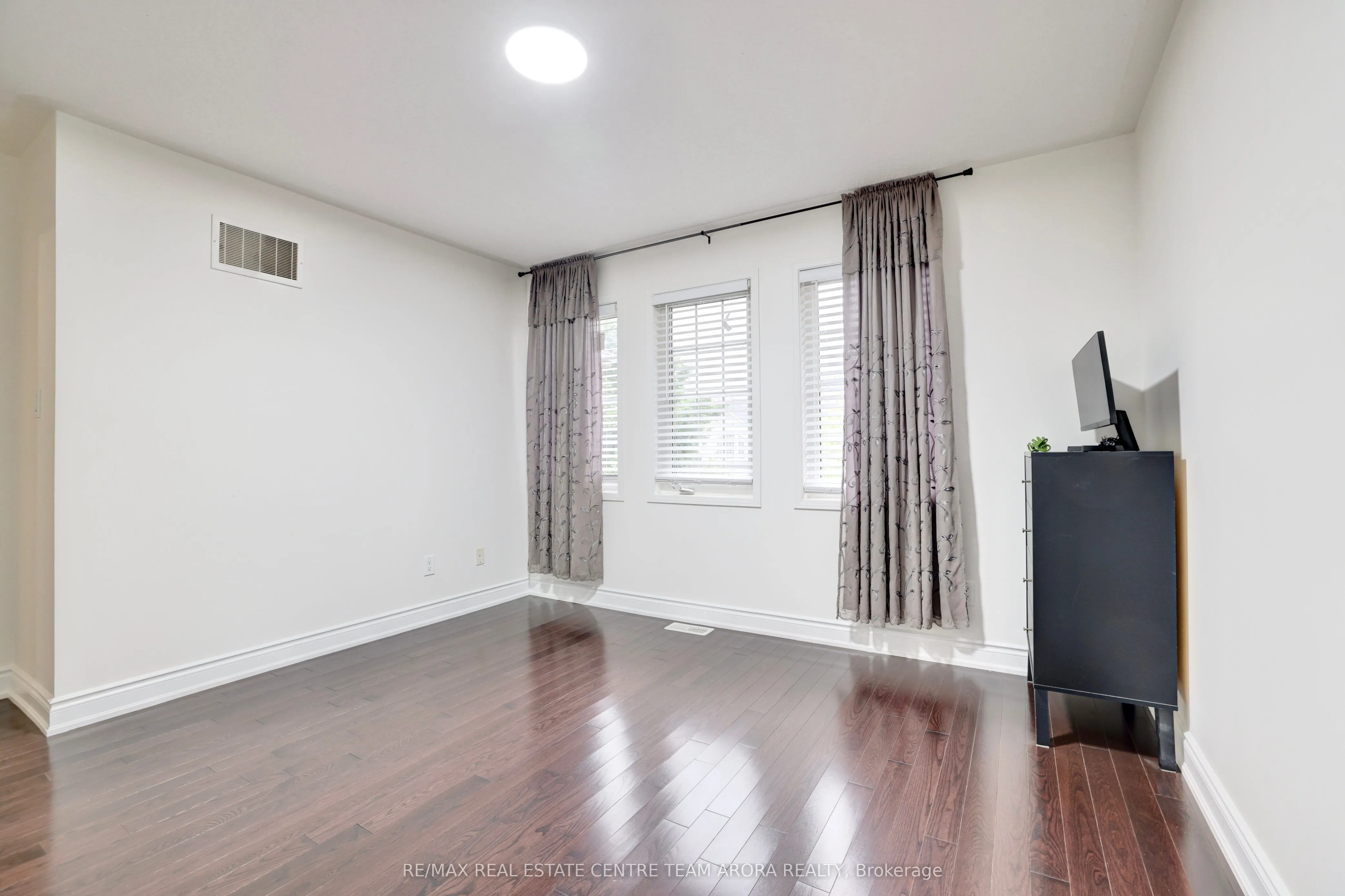 329 Brisdale Drive