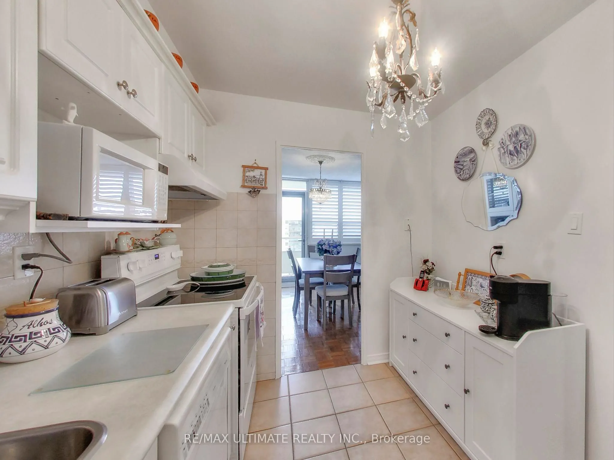 360 Ridelle Avenue, #2217