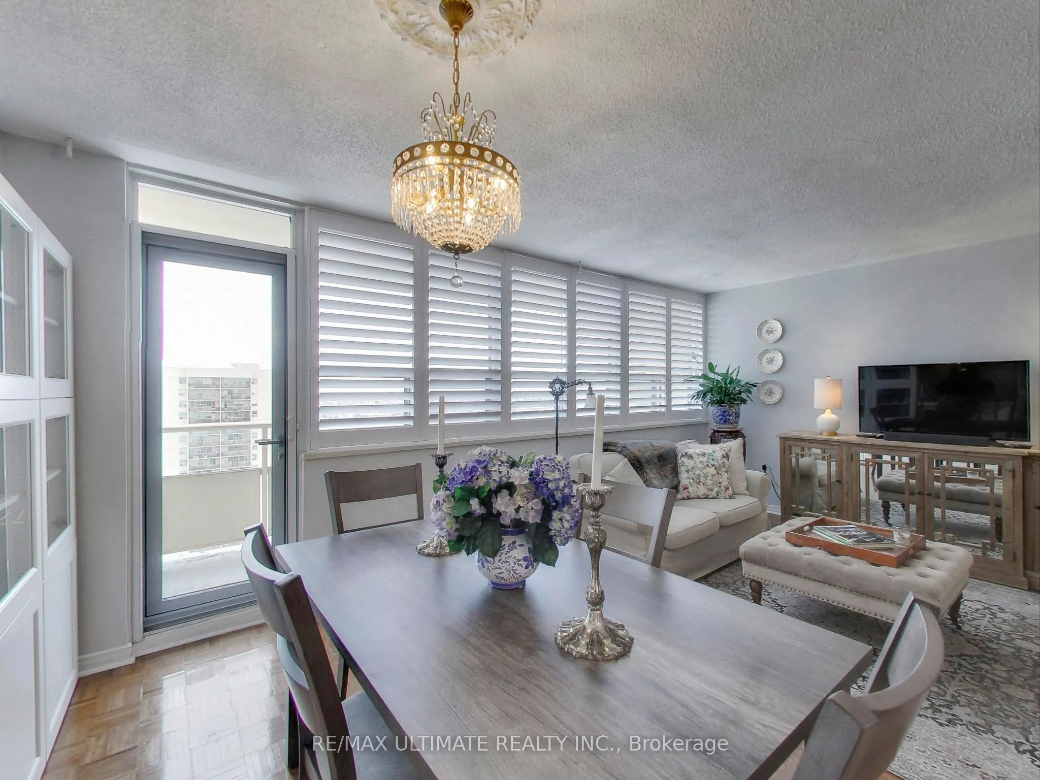 360 Ridelle Avenue, #2217