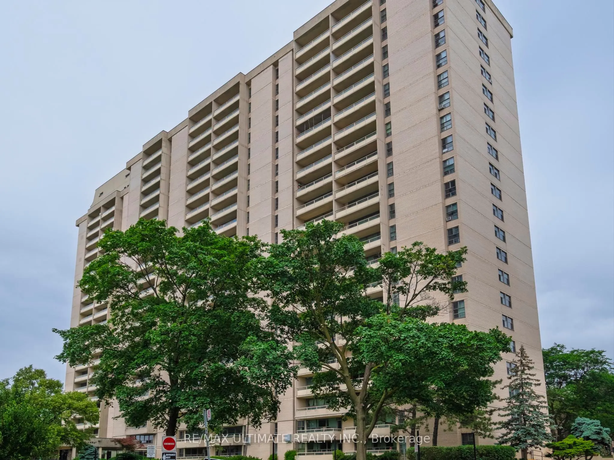 360 Ridelle Avenue, #2217