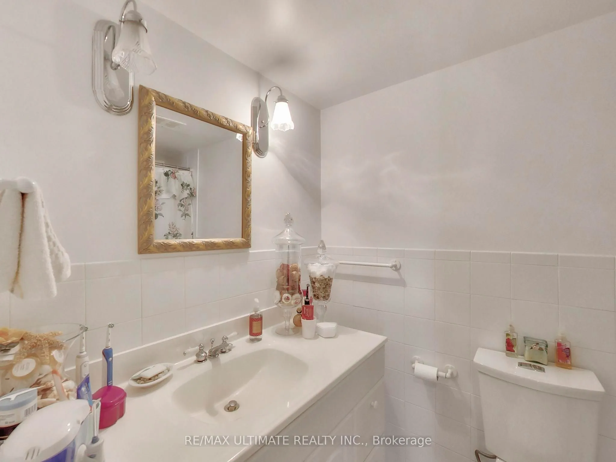 360 Ridelle Avenue, #2217