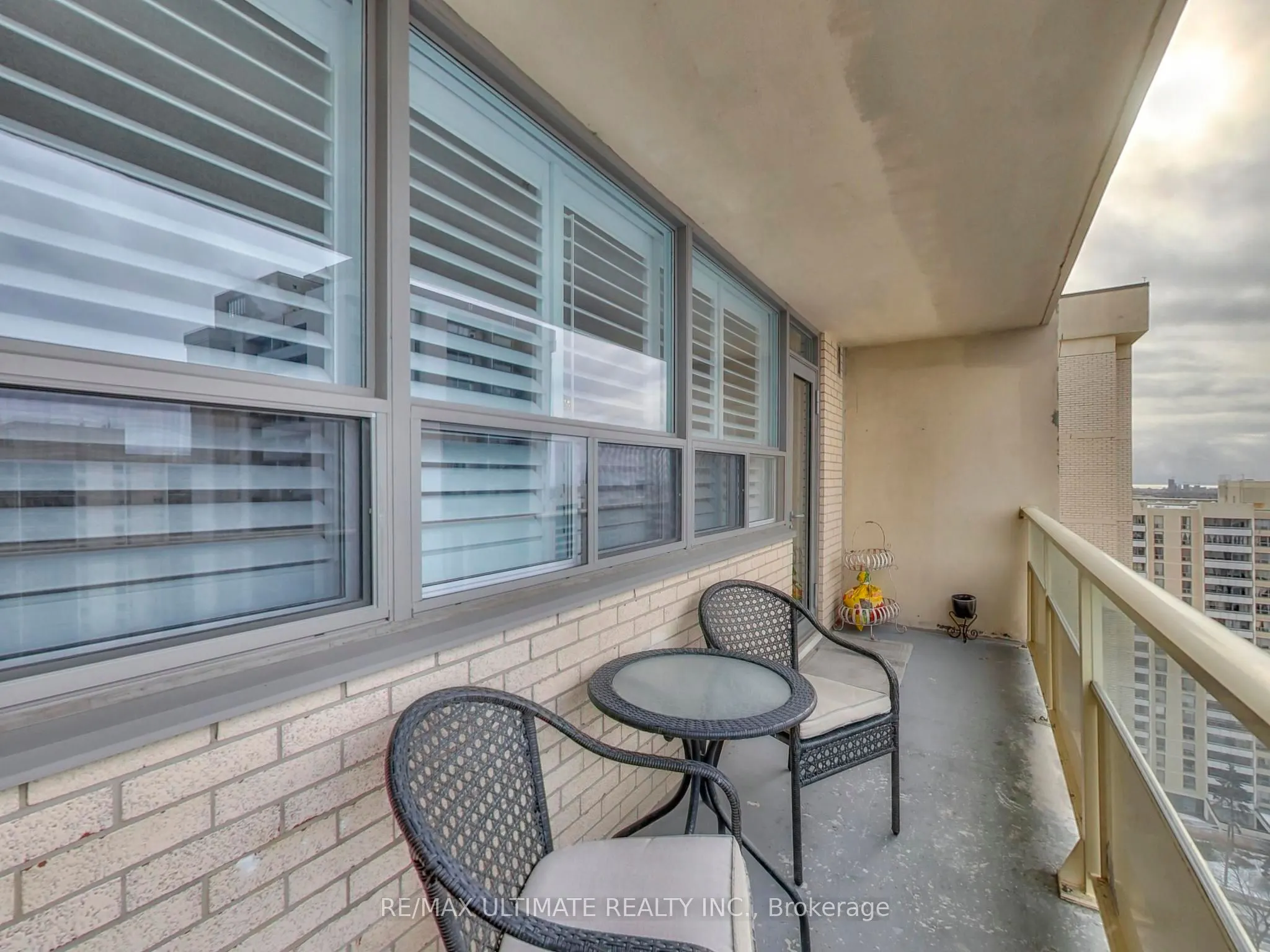360 Ridelle Avenue, #2217