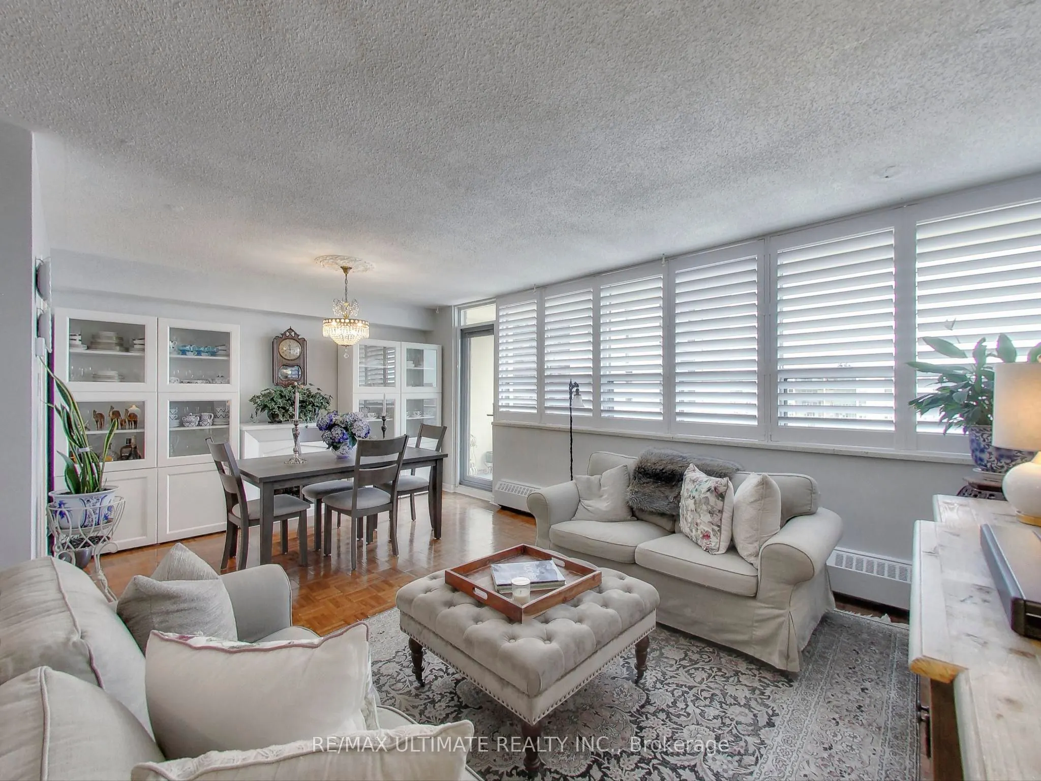360 Ridelle Avenue, #2217