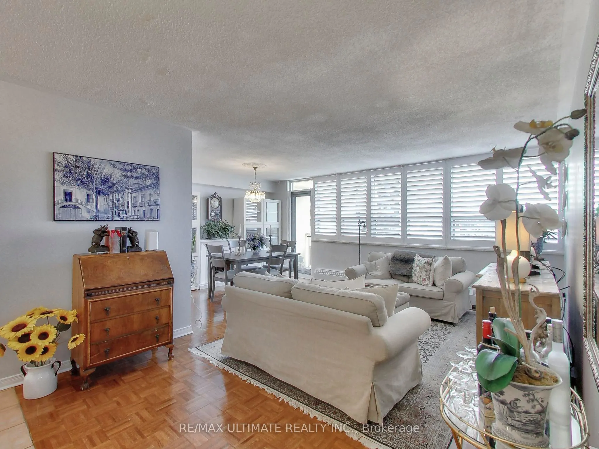 360 Ridelle Avenue, #2217