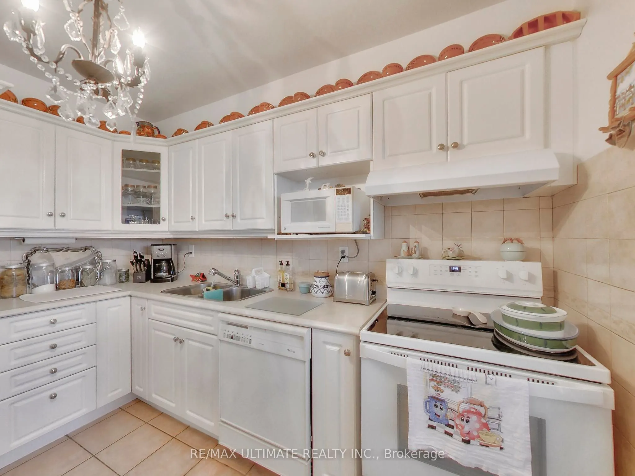 360 Ridelle Avenue, #2217