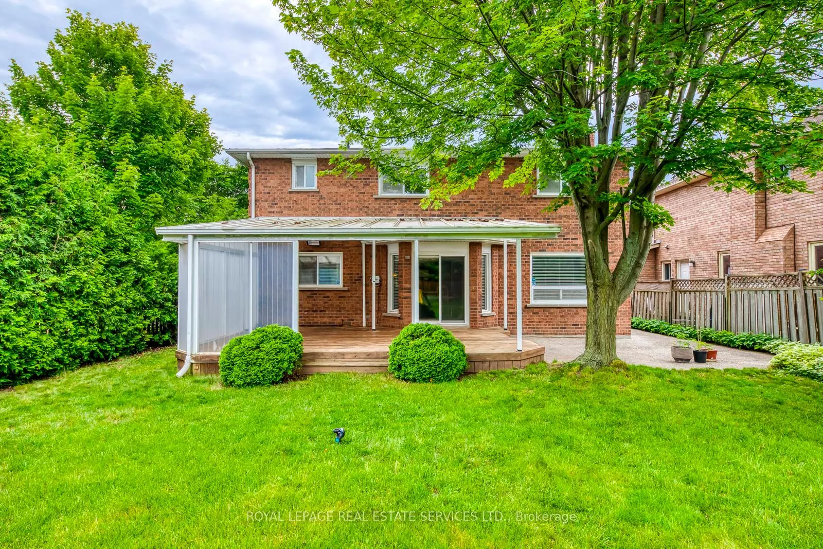 1143 Chapelton Place