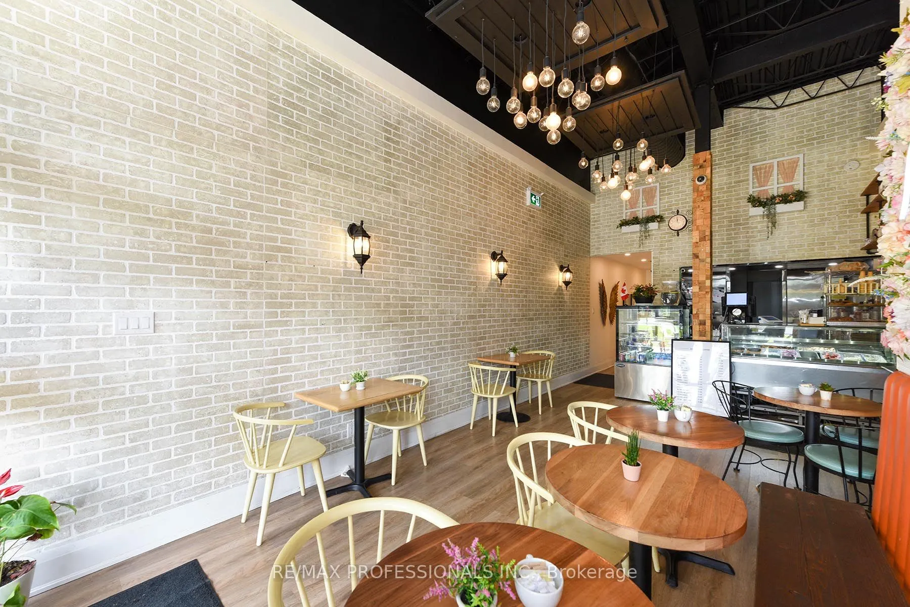 577 Burnhamthorpe Road