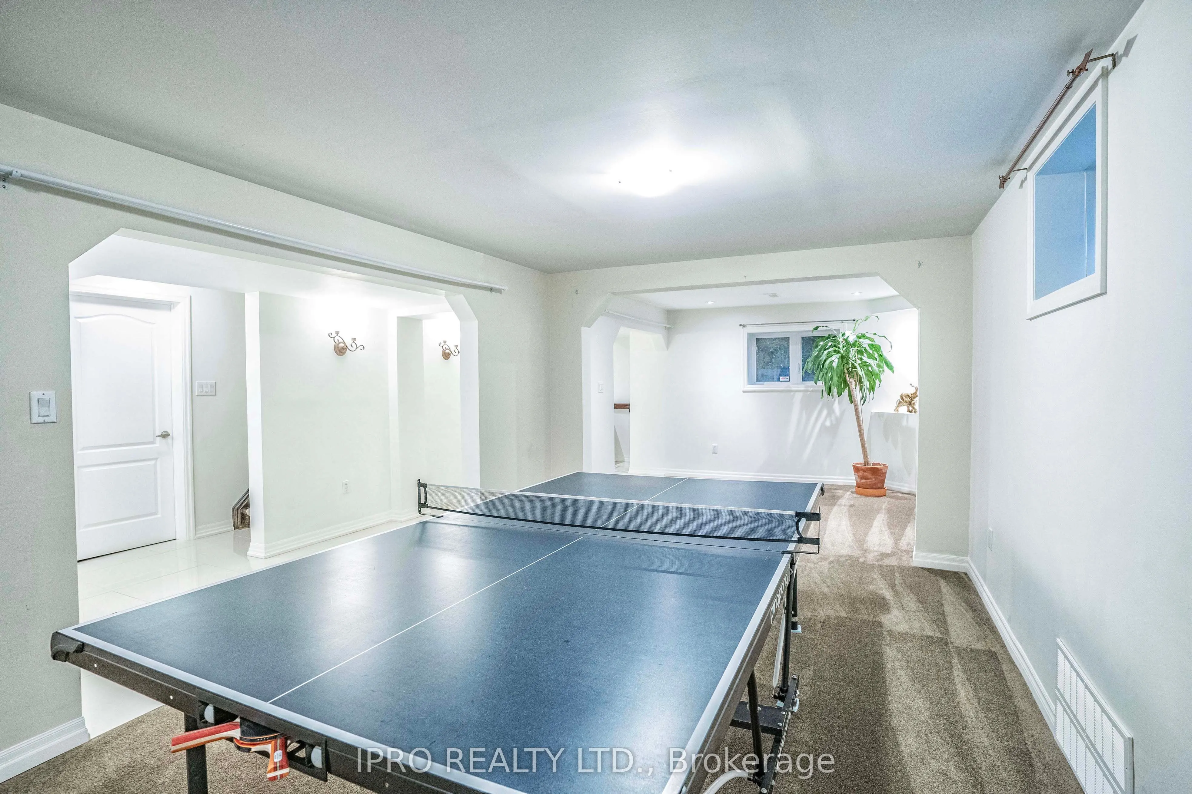 501 Cusick Circle