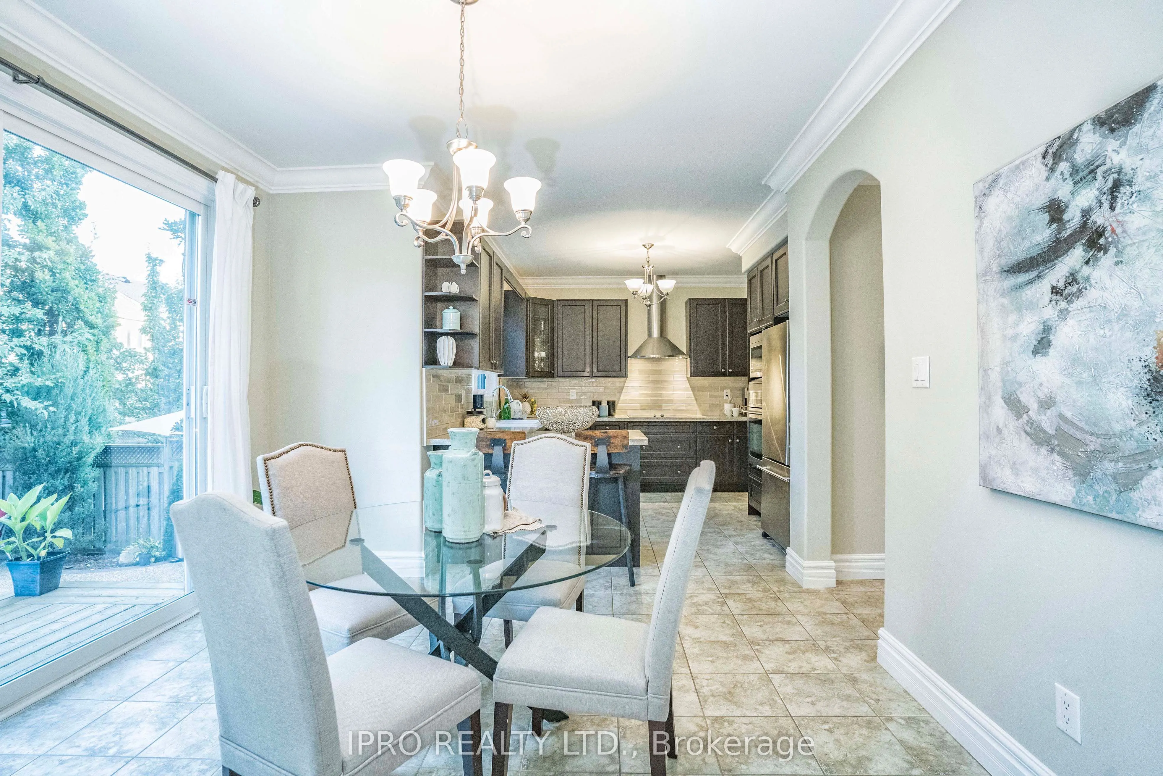 501 Cusick Circle