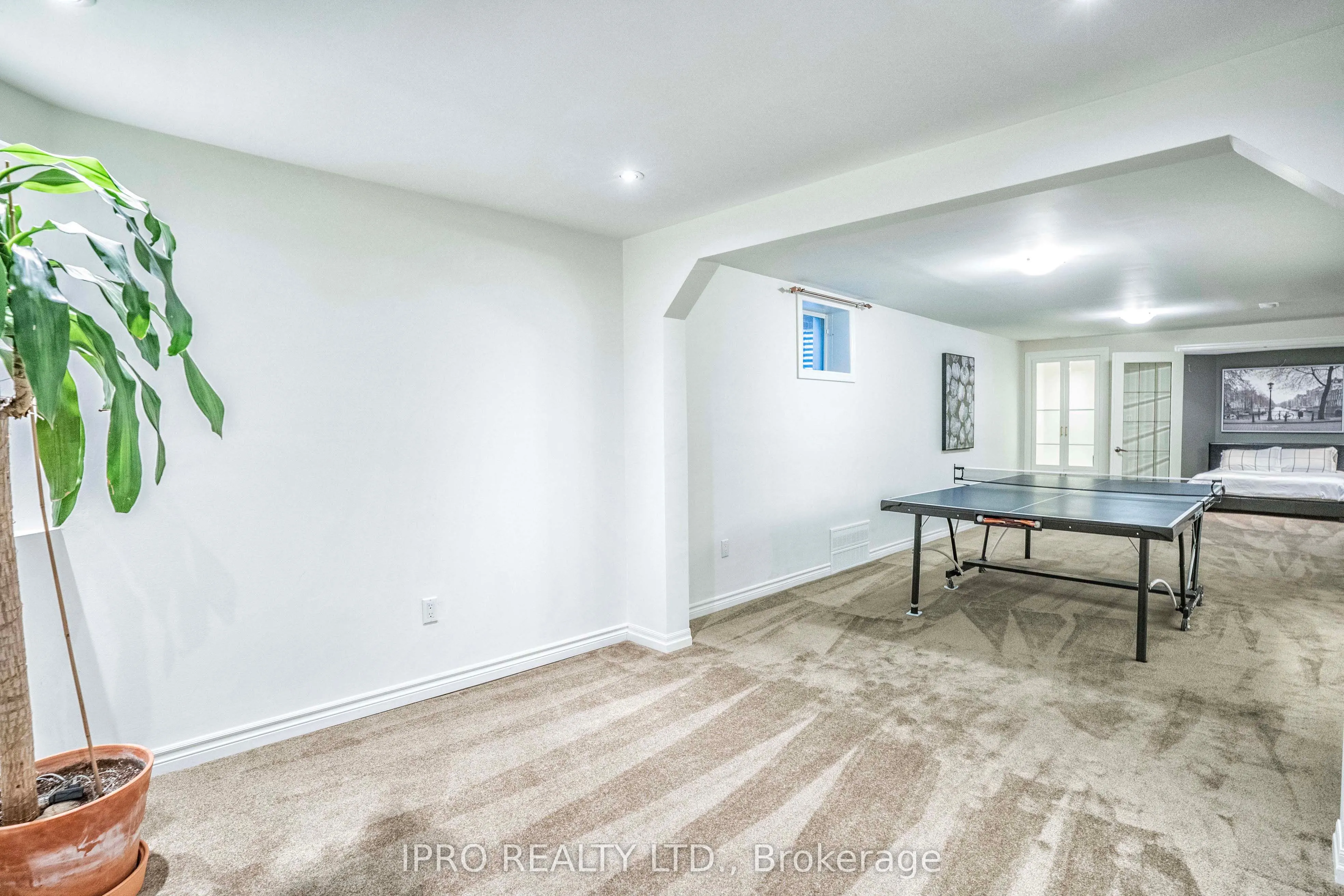 501 Cusick Circle