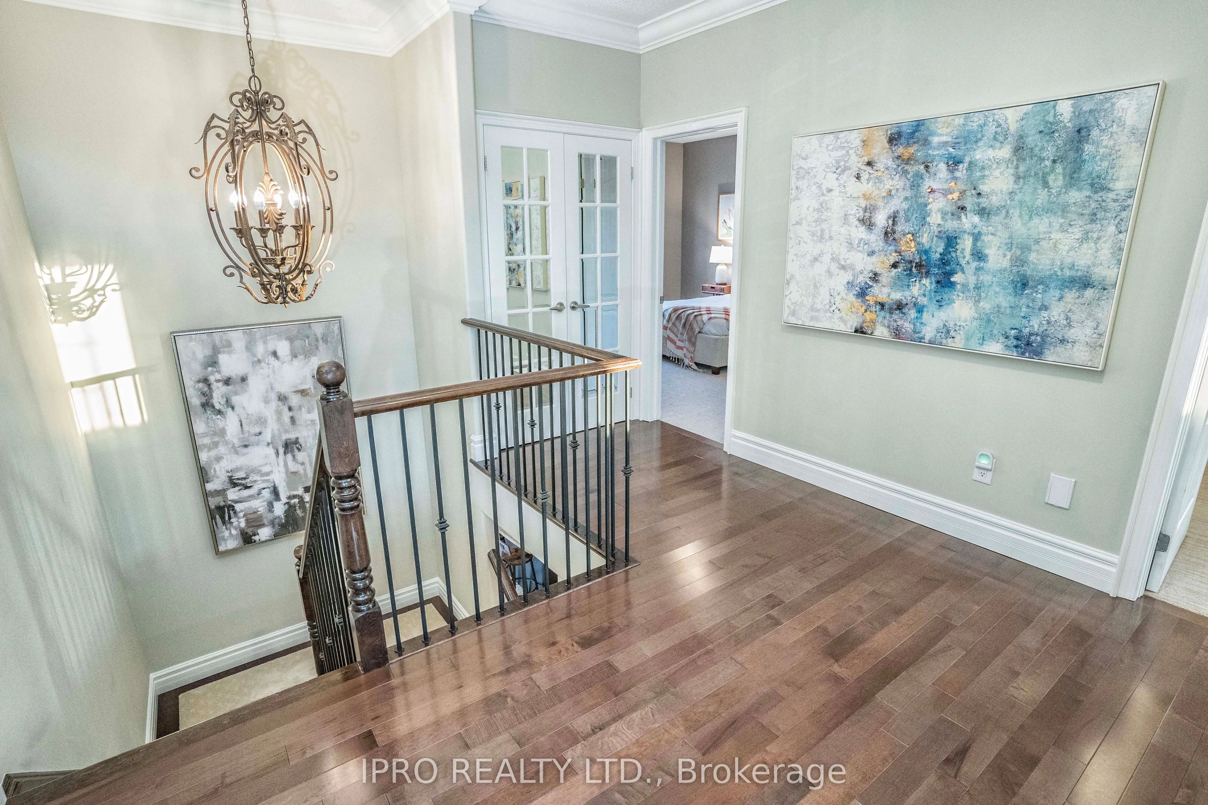 501 Cusick Circle
