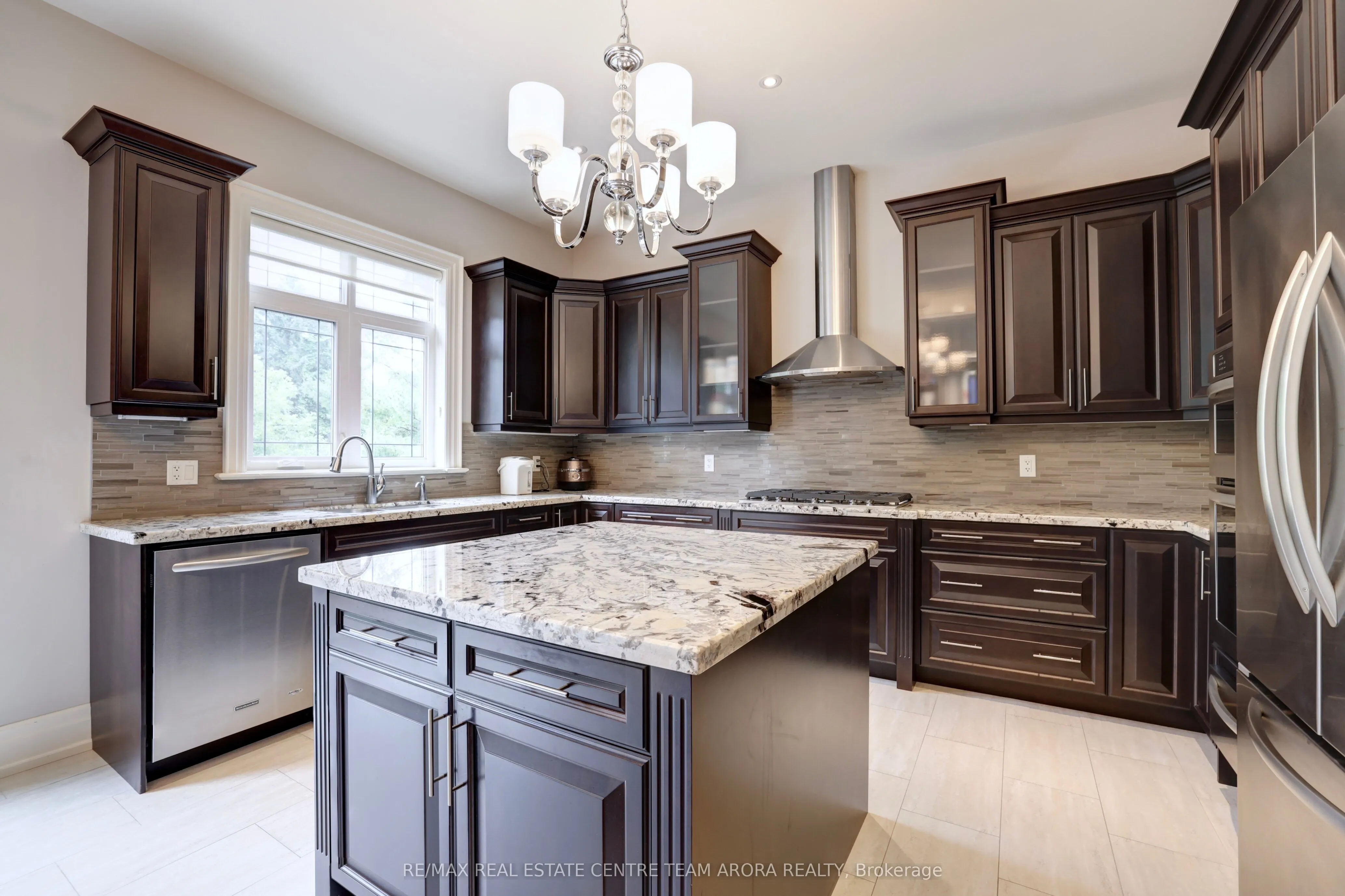 6672 Rothschild Trail