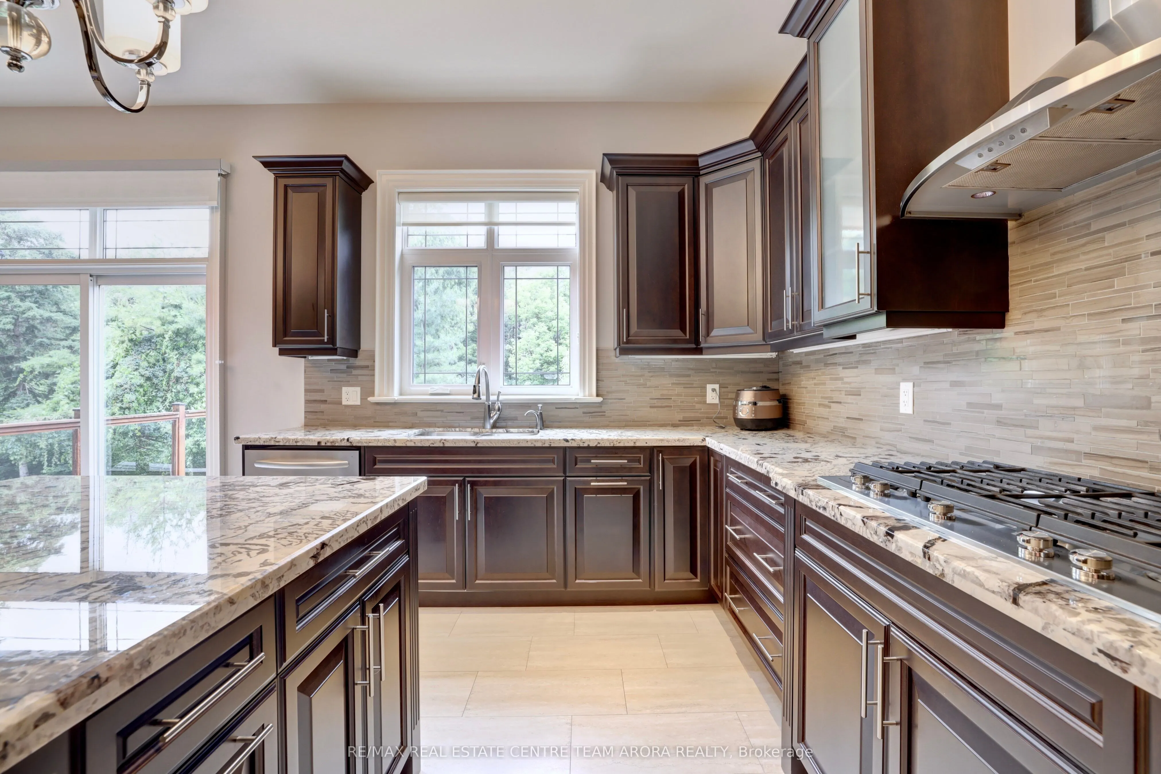 6672 Rothschild Trail