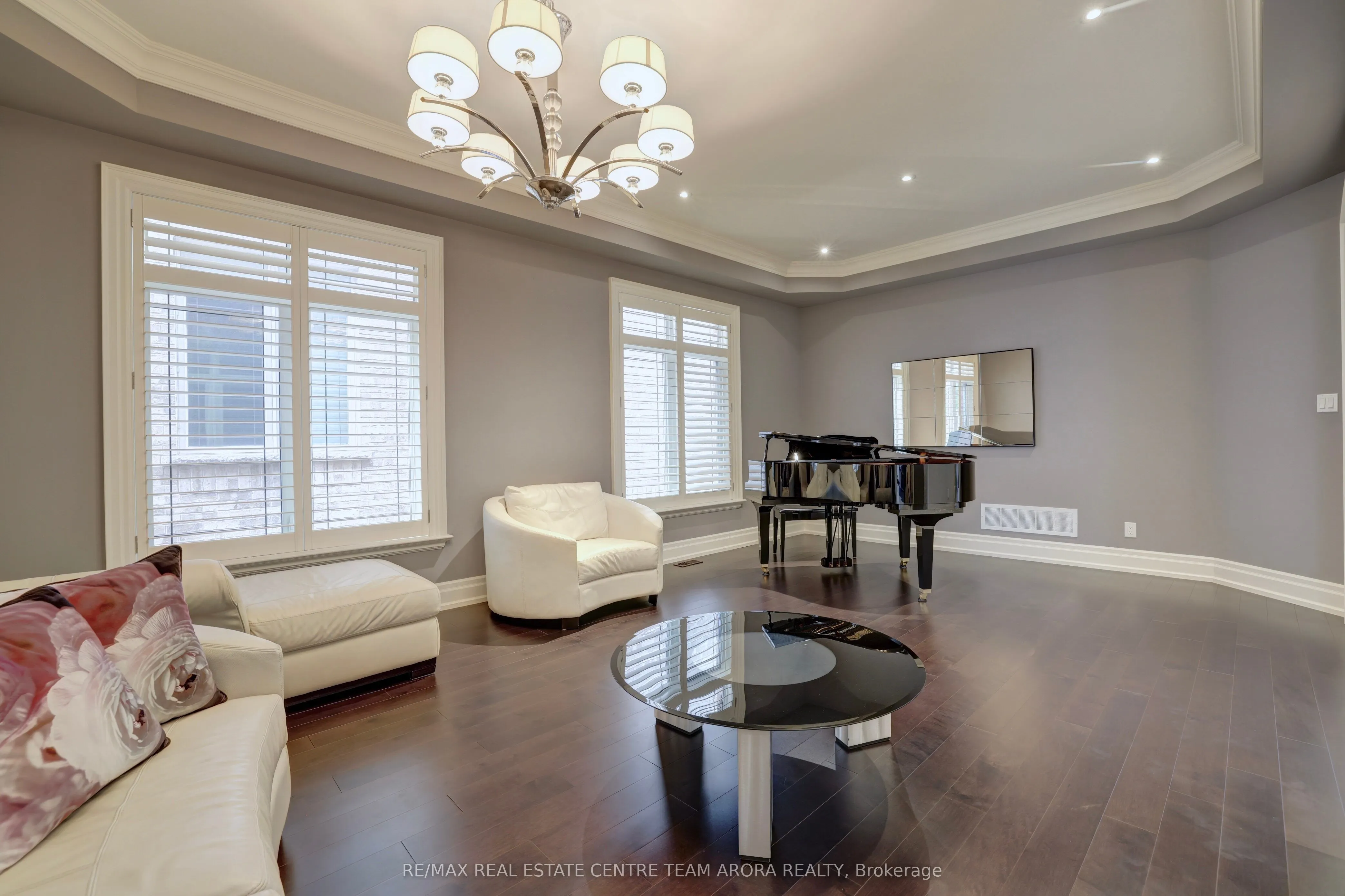 6672 Rothschild Trail