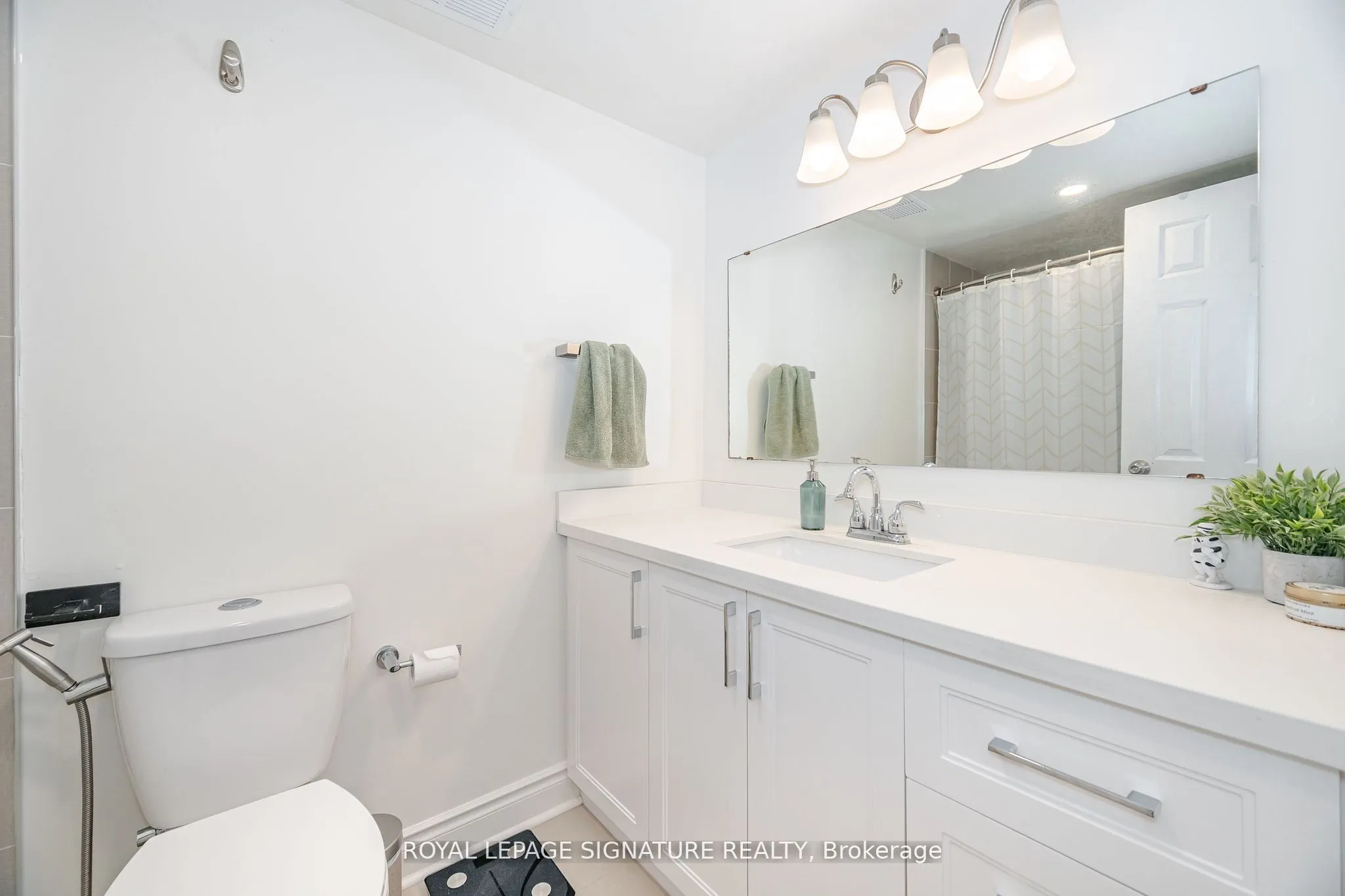 3170 Kirwin Avenue, #1003