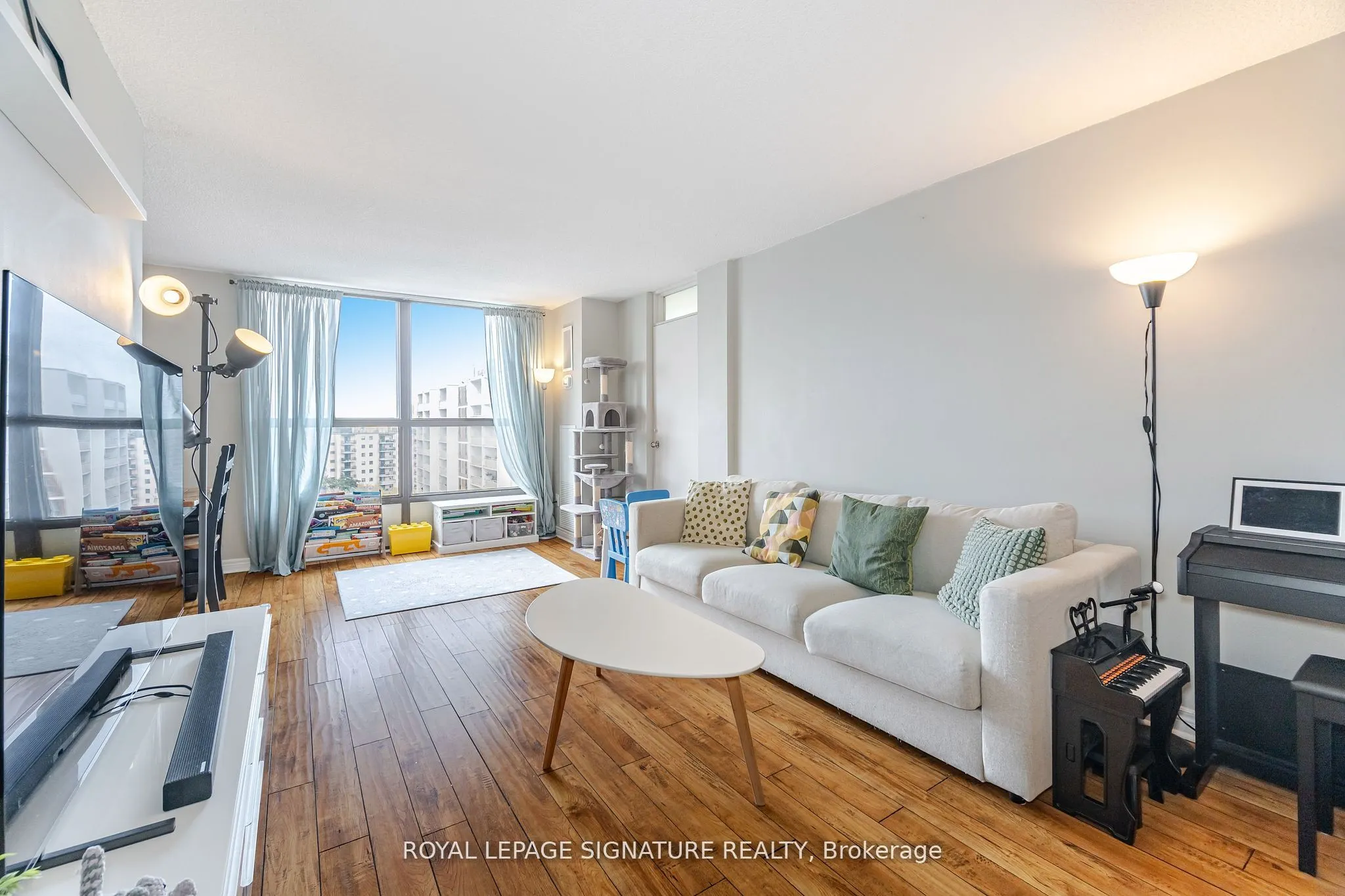 3170 Kirwin Avenue, #1003