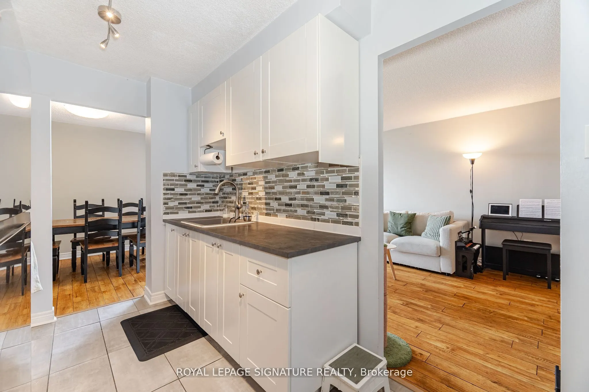3170 Kirwin Avenue, #1003