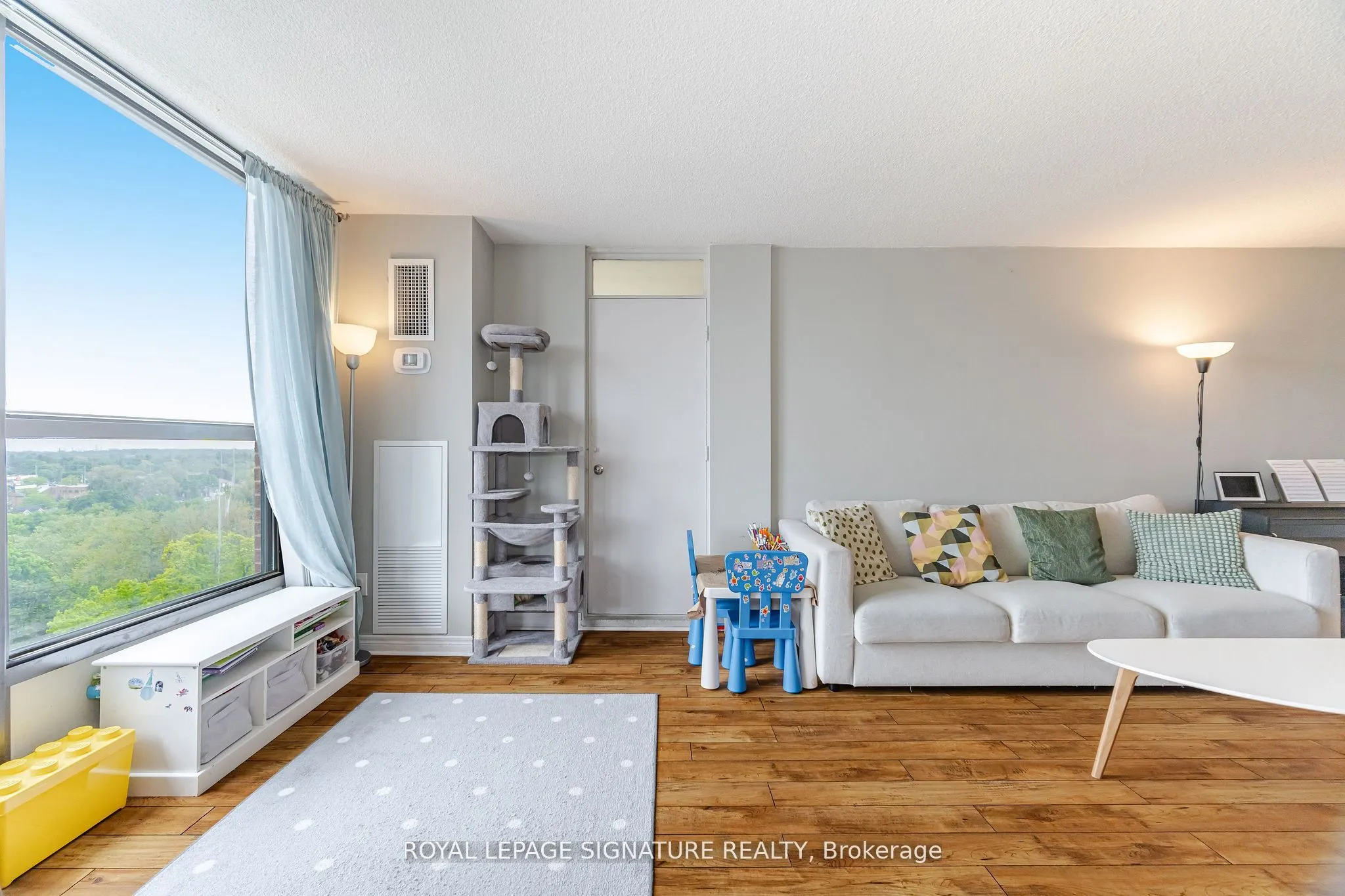 3170 Kirwin Avenue, #1003