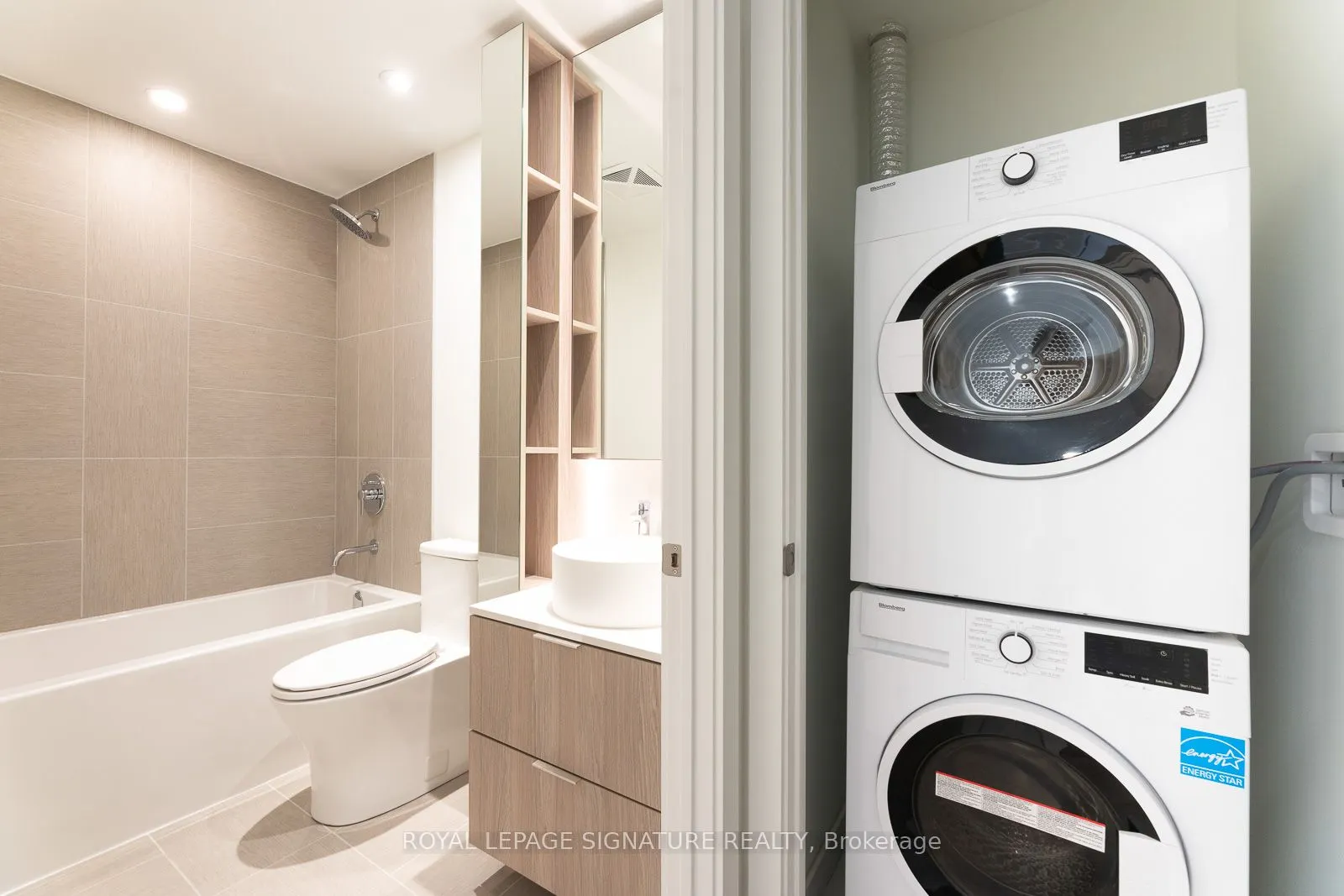 28 Ann Street, #215