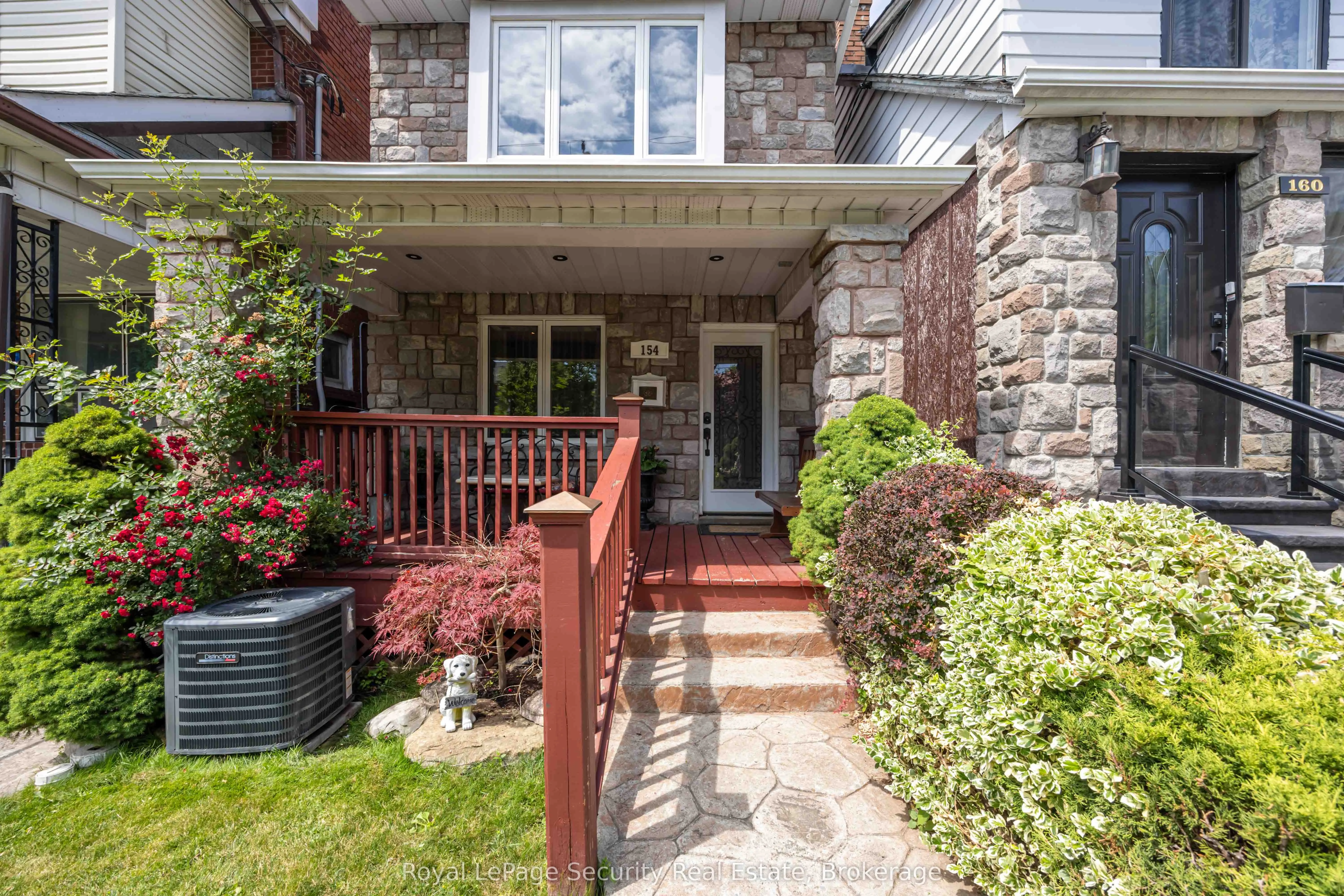 154 Caledonia Road