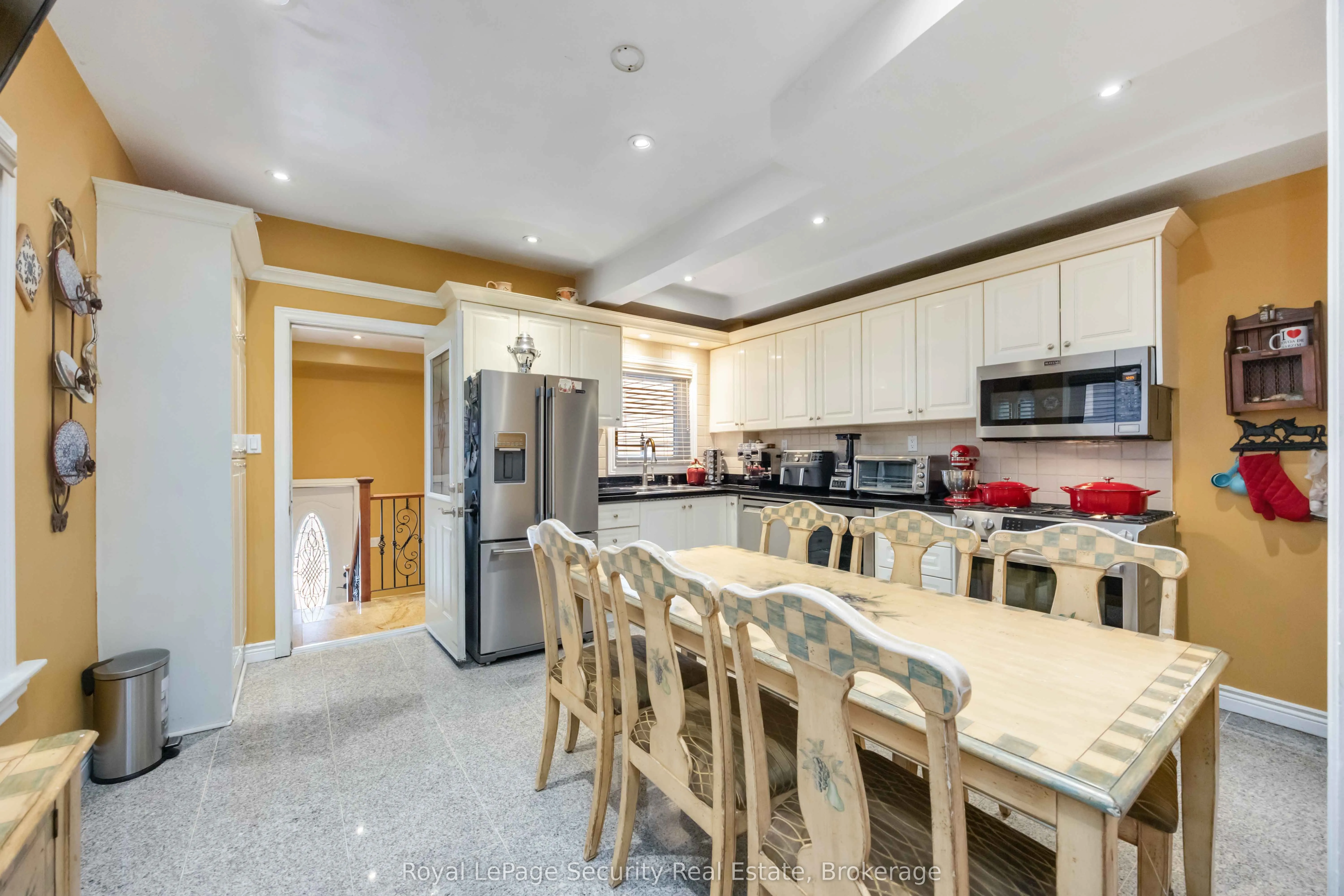 154 Caledonia Road