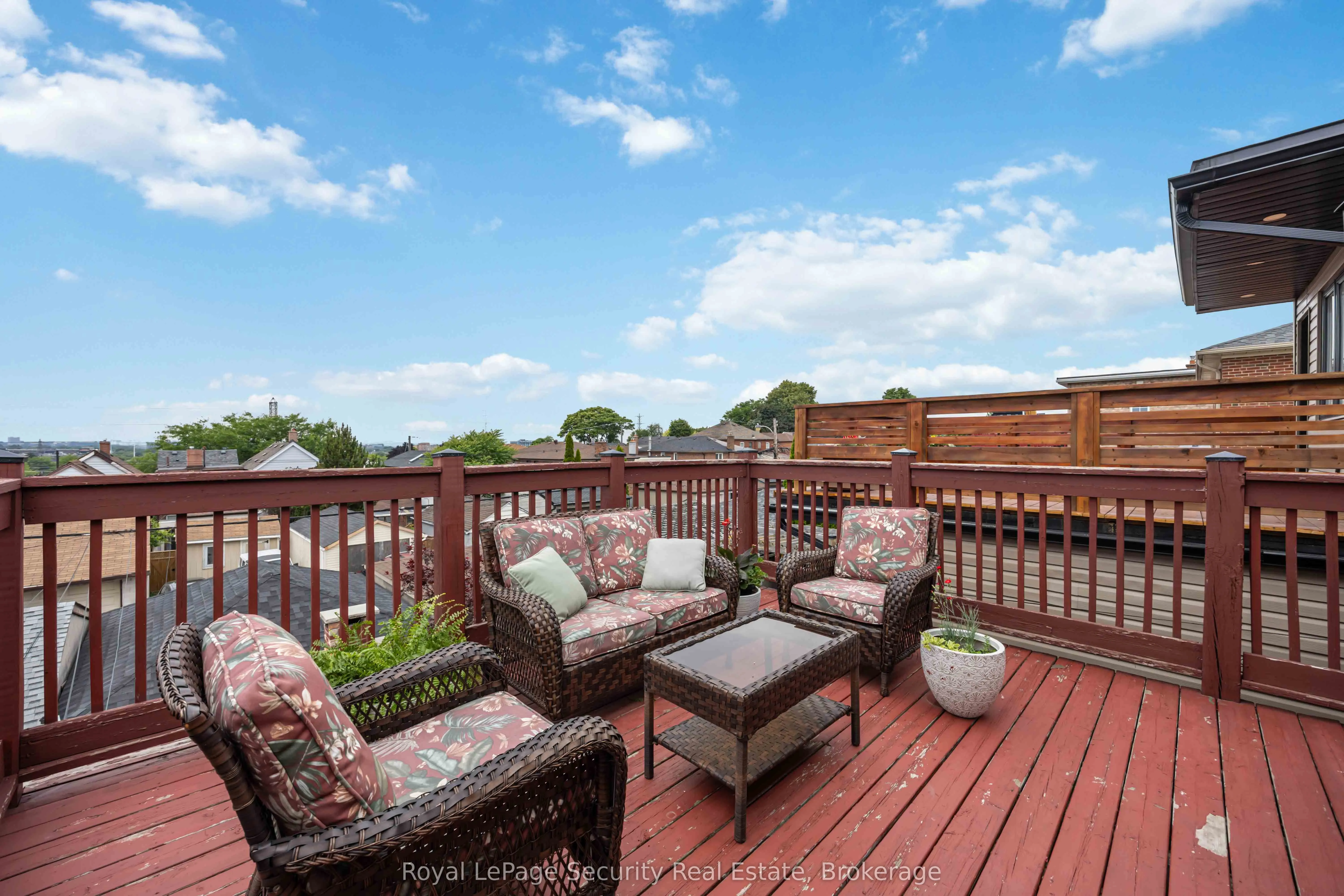 154 Caledonia Road