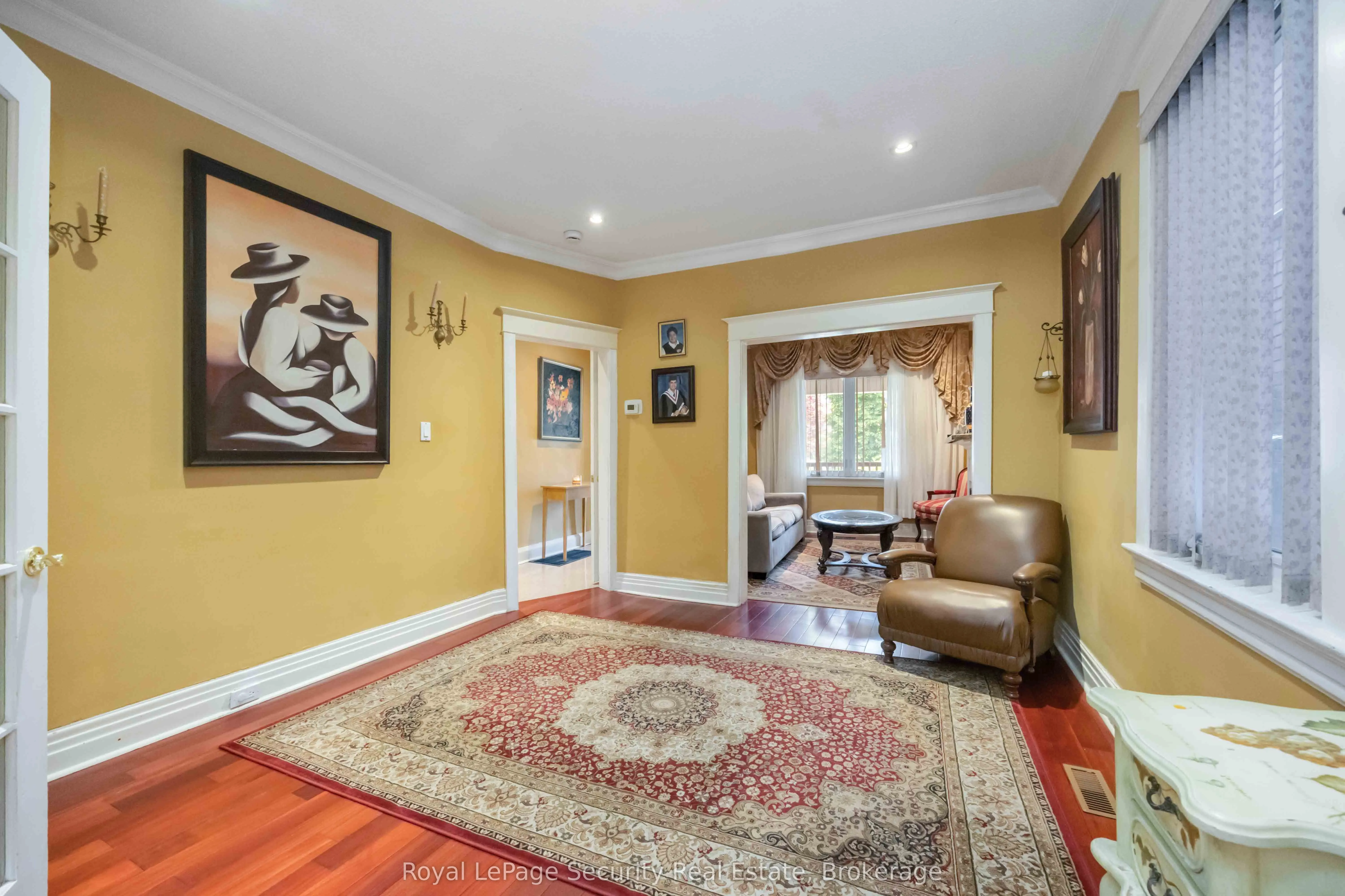 154 Caledonia Road