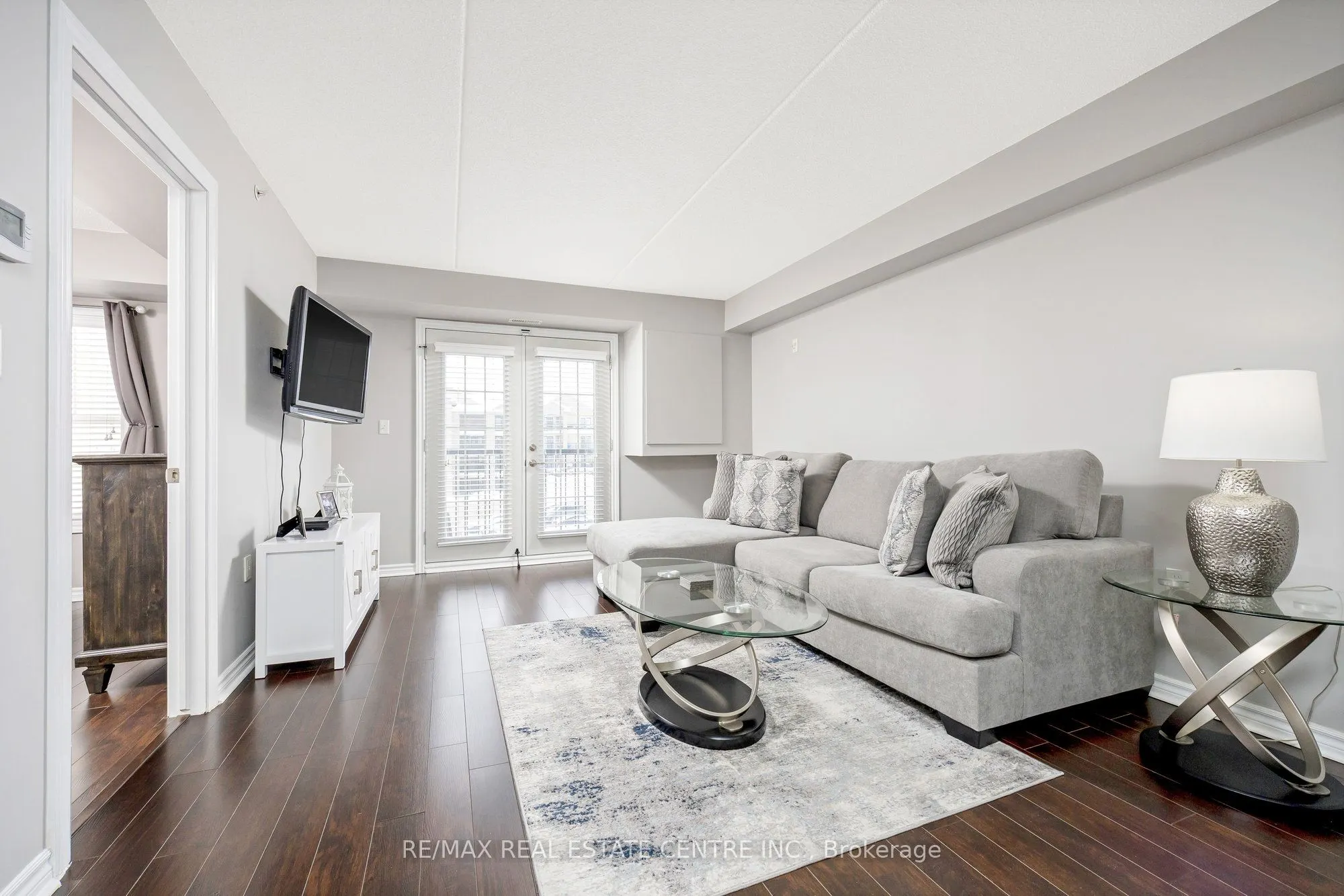 1360 Main Street E, #304
