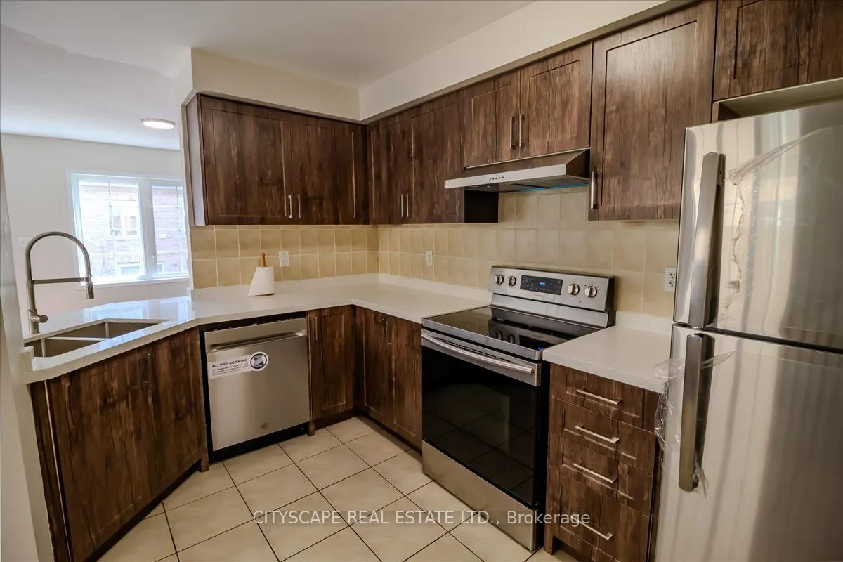3950 Erin Centre Boulevard, #42