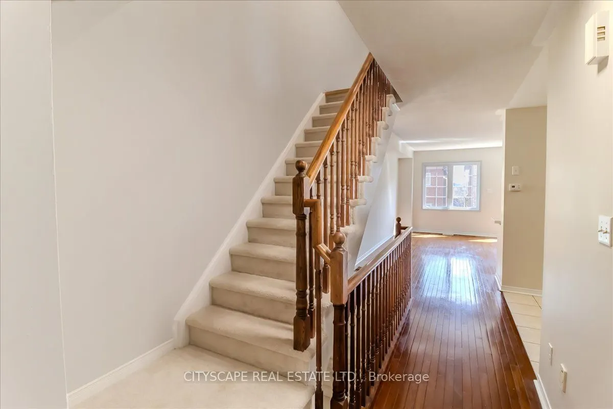 3950 Erin Centre Boulevard, #42